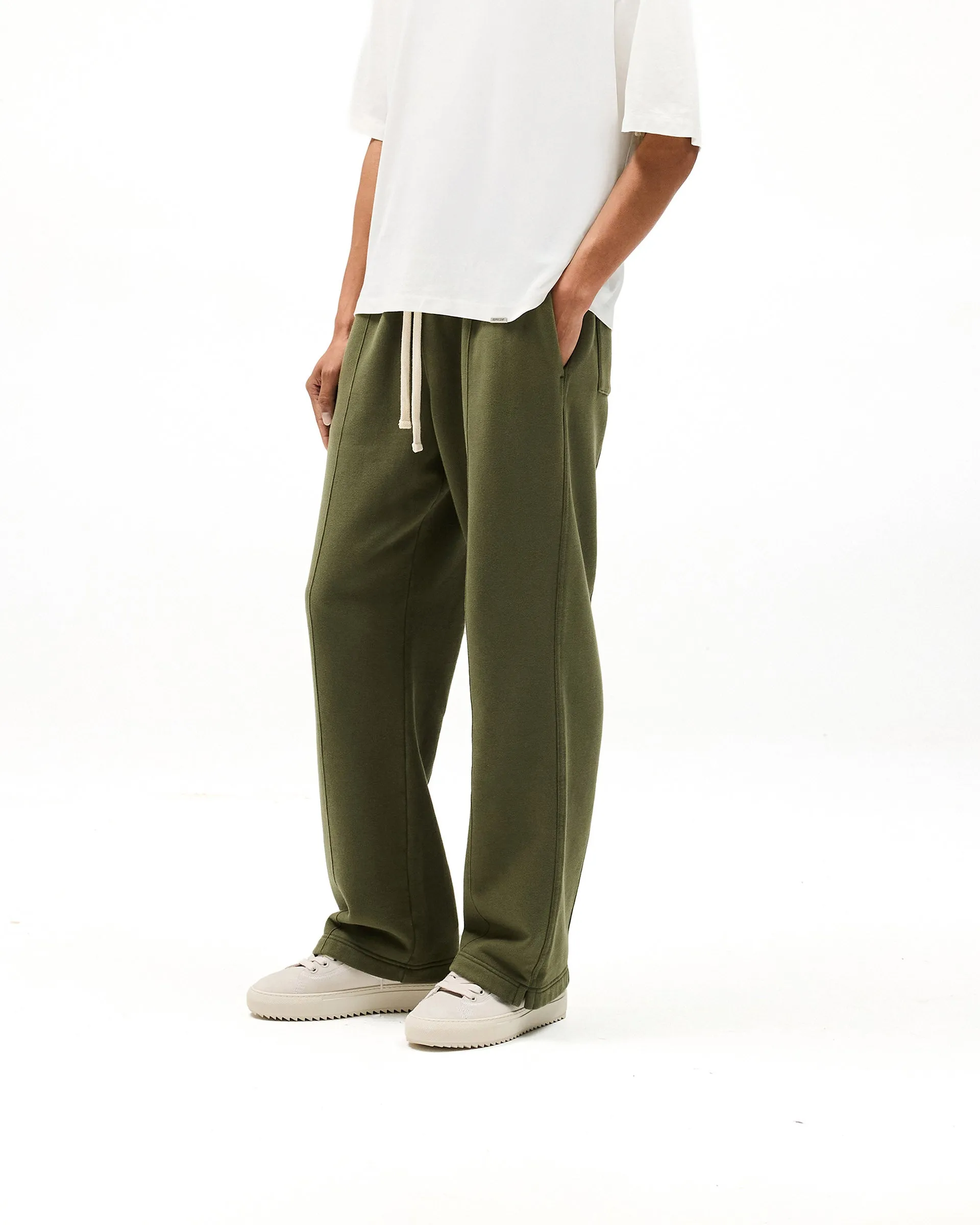 Initial Sweatpants - Army Green Sleek and Soft LightweightInsulation