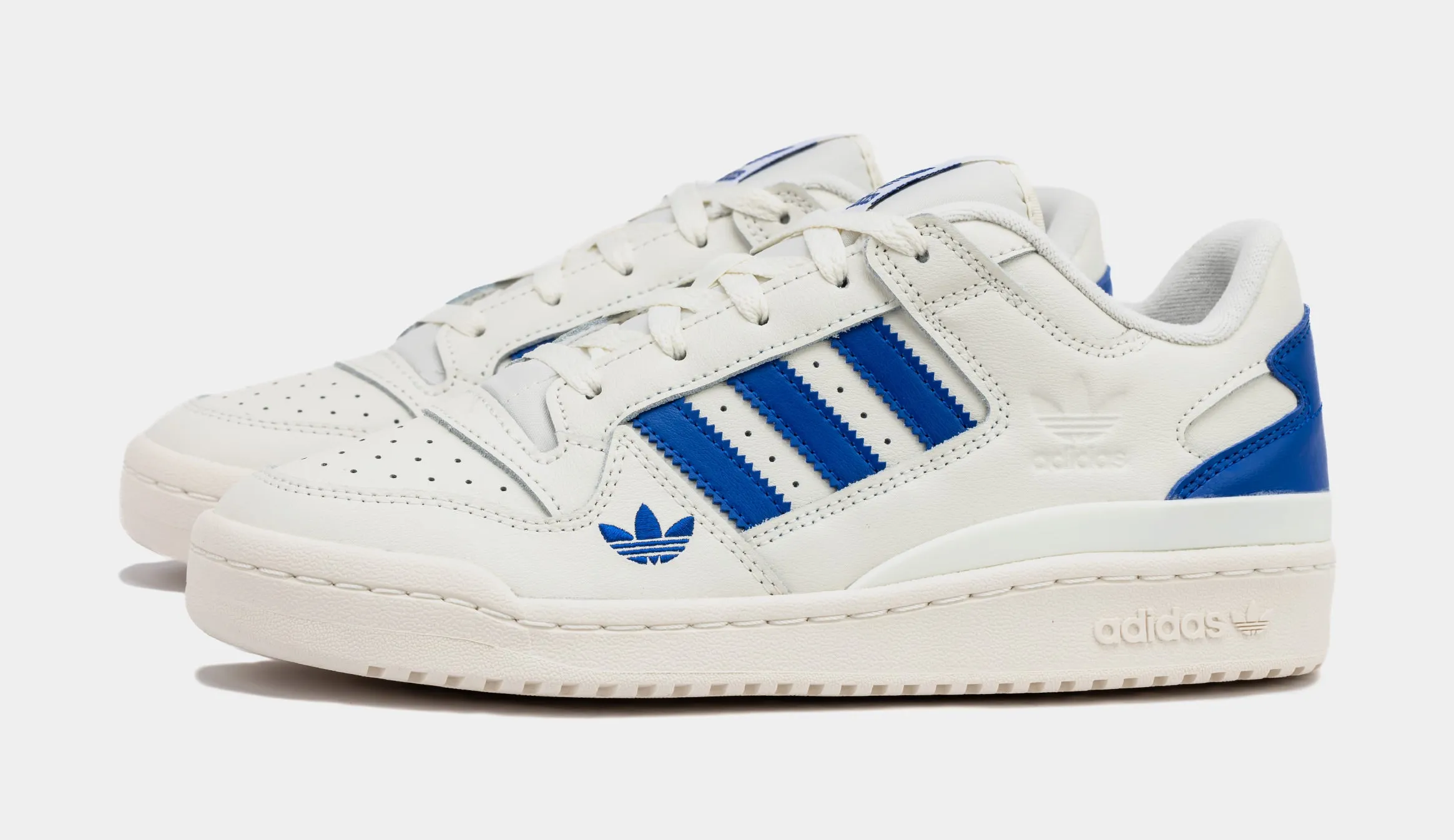 Shoe Palace Exclusive Forum Low Mens Basketball Shoes (White/Blue) Big Game