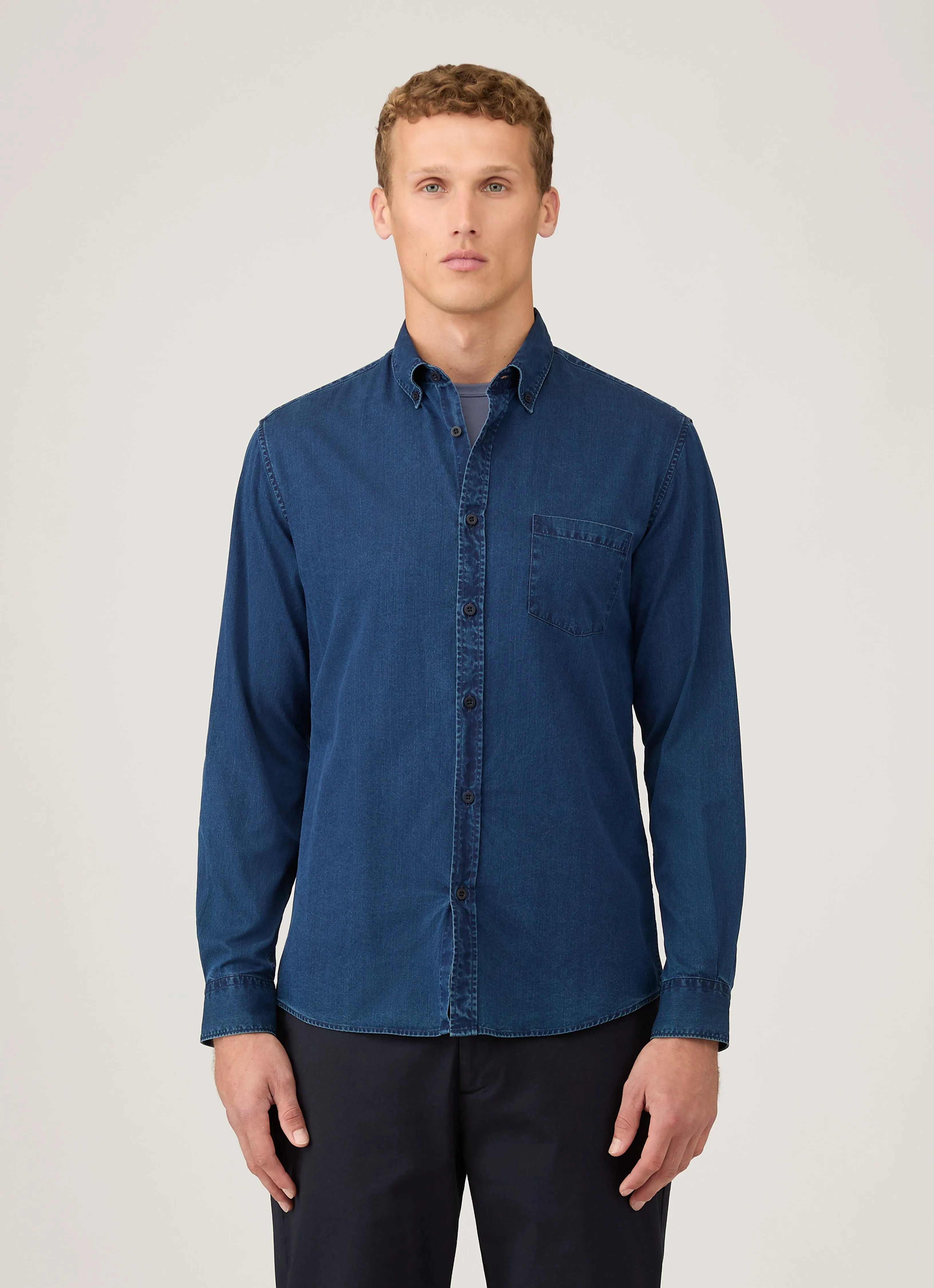 Quick Slip Men's Button Down Denim Shirt in Indigo