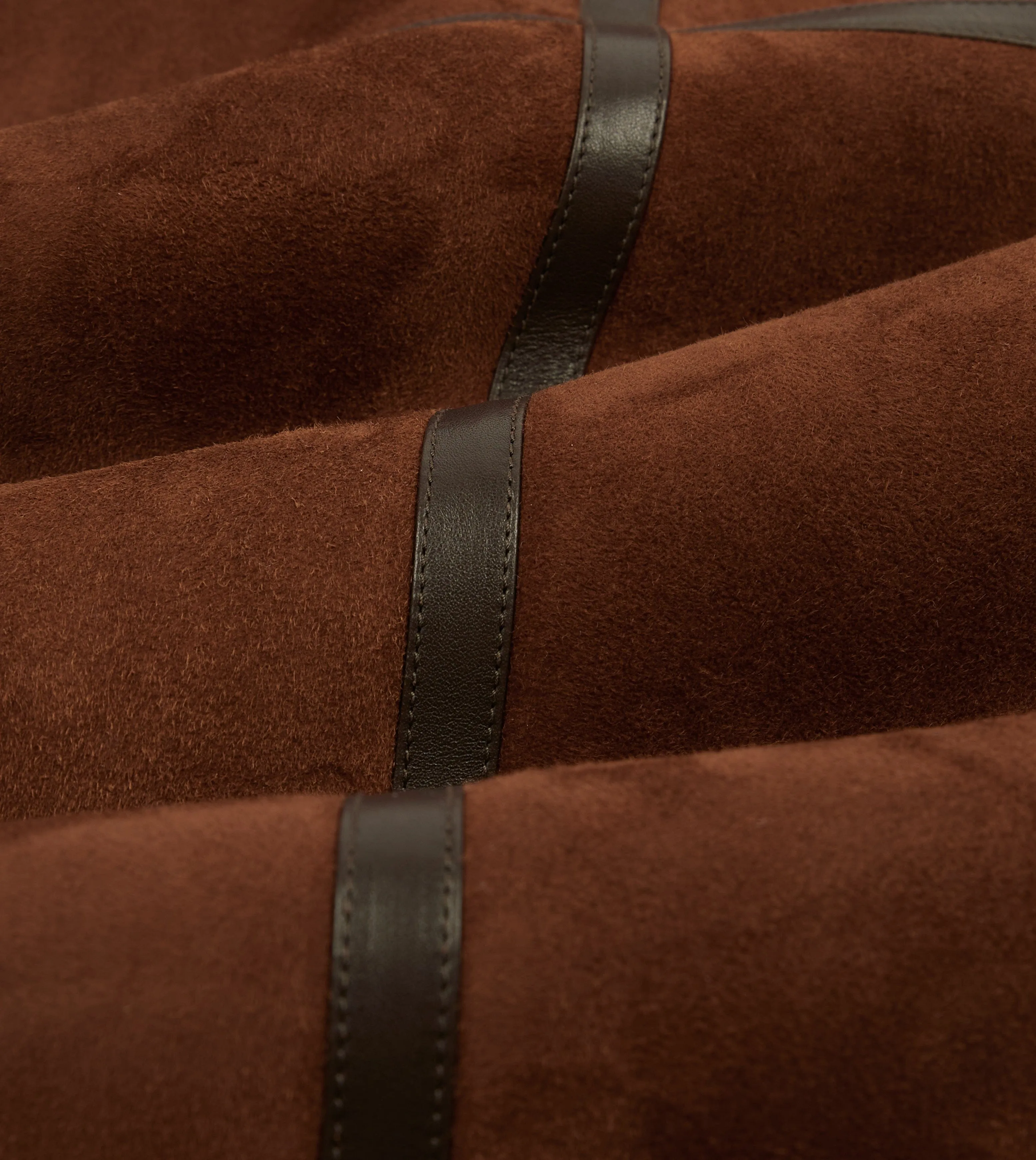 Durable zipper pull Double Layered Hood Shearling Car Coat