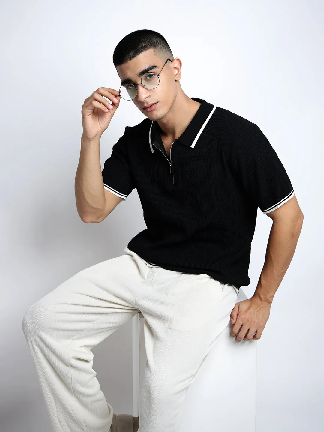 Men's Black Short Sleeves Polo Collar Regular Fit T-Shirt with Zip Details GentleWaistband