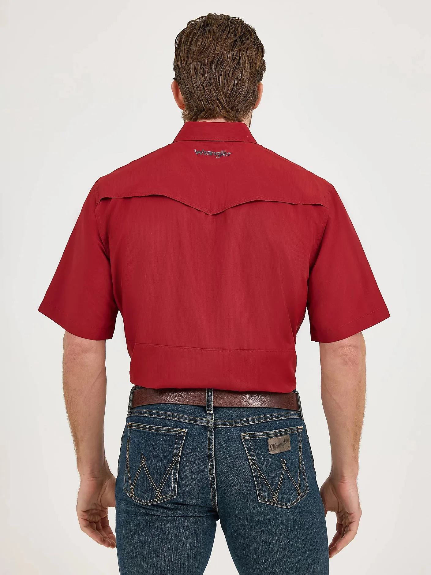 Odor Resistant Material Wrangler Men's S/S Solid Performance Western Snap Shirt in Scarlet Red