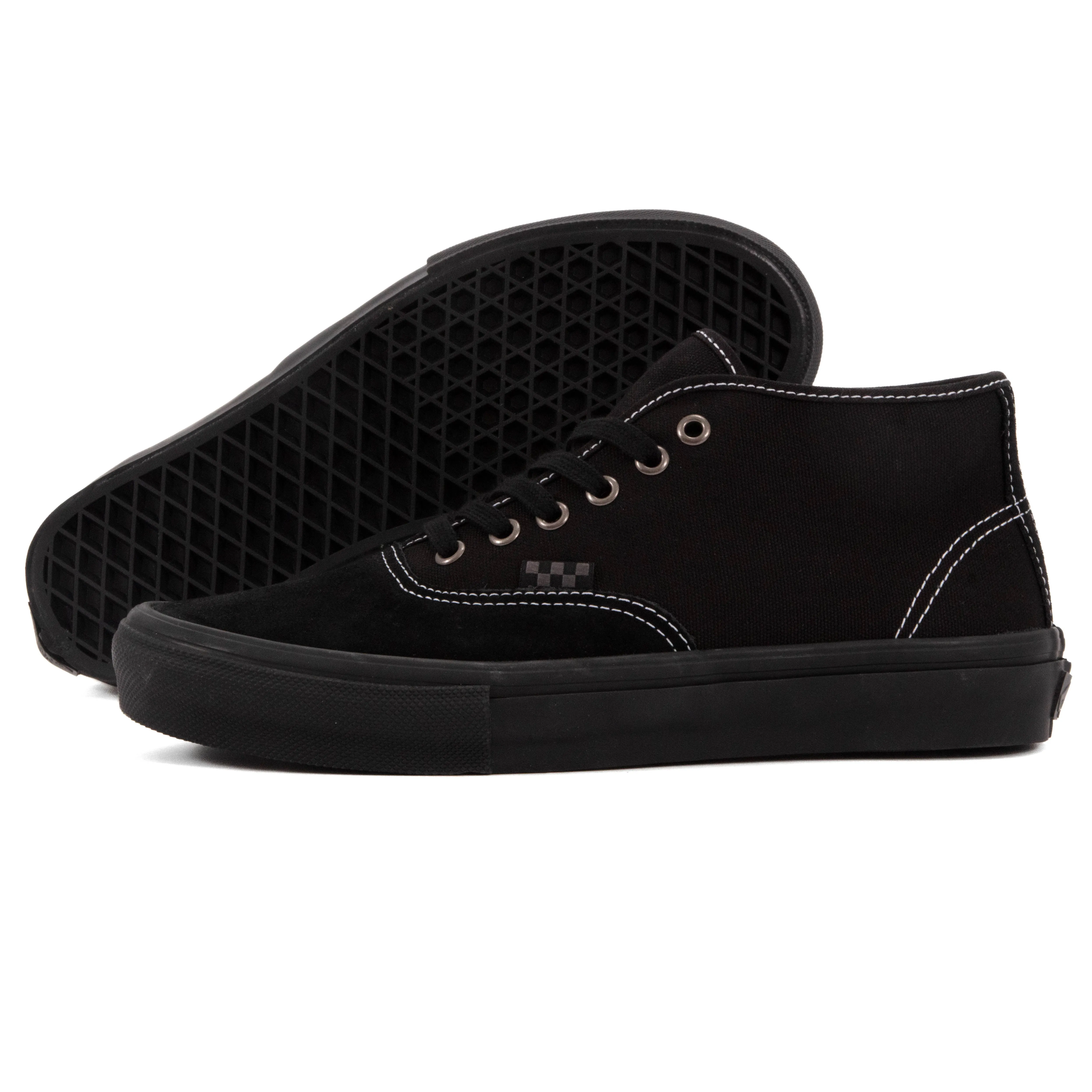 Vintage Cool Urban Edge Vans - Skate Authentic Mid (Blackout)
