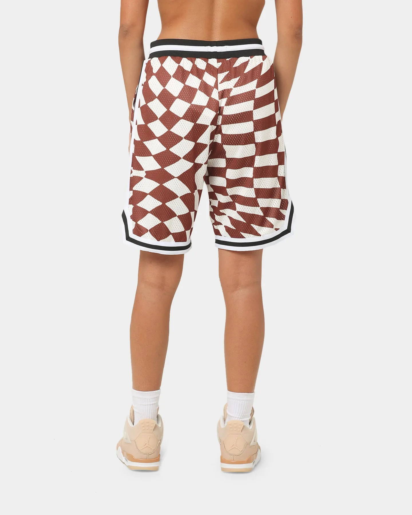 Fresh Look XXIII Cyris Basketball Shorts Cigar/White