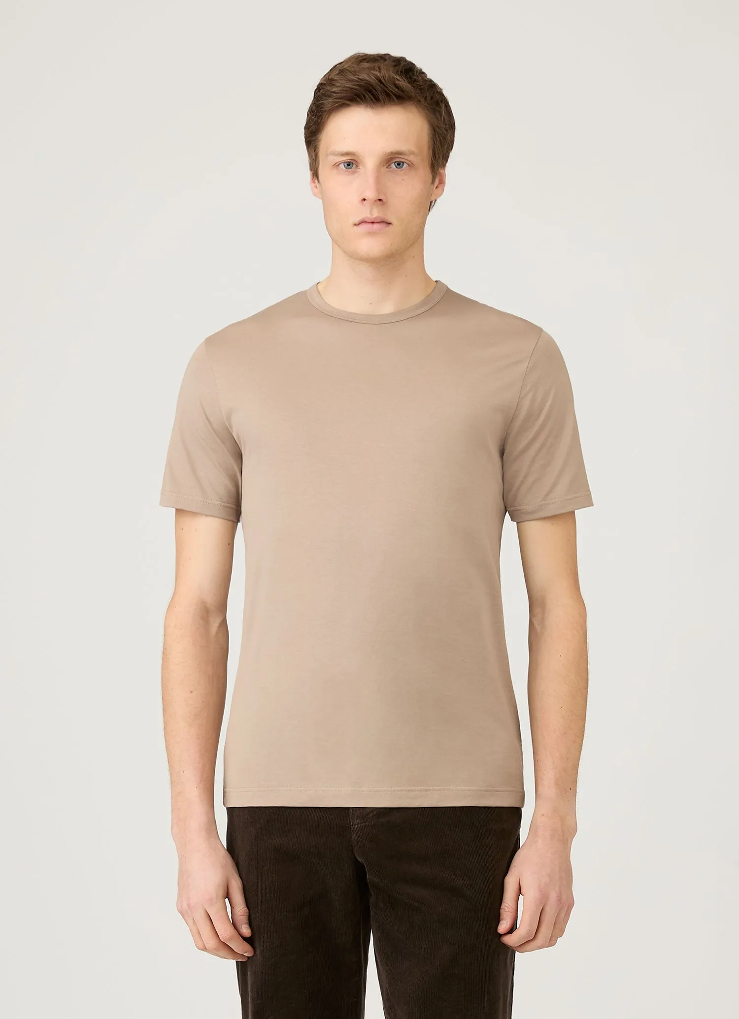 Men's Classic T-shirt in Mink Versatile Fit