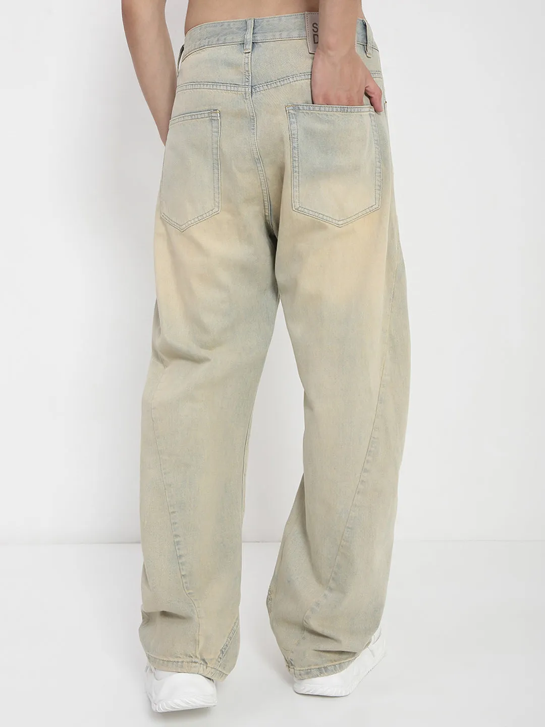 Men's Beige Baggy Fit Jeans Timeless Feel