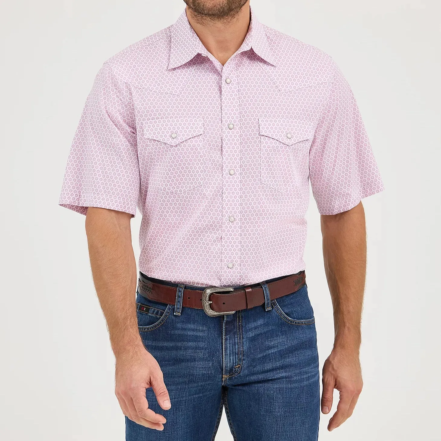Quick Comfort Chilly Day Essentials Wrangler Men's 20X Competition S/S Western Snap Shirt in Pink Sangria Burst