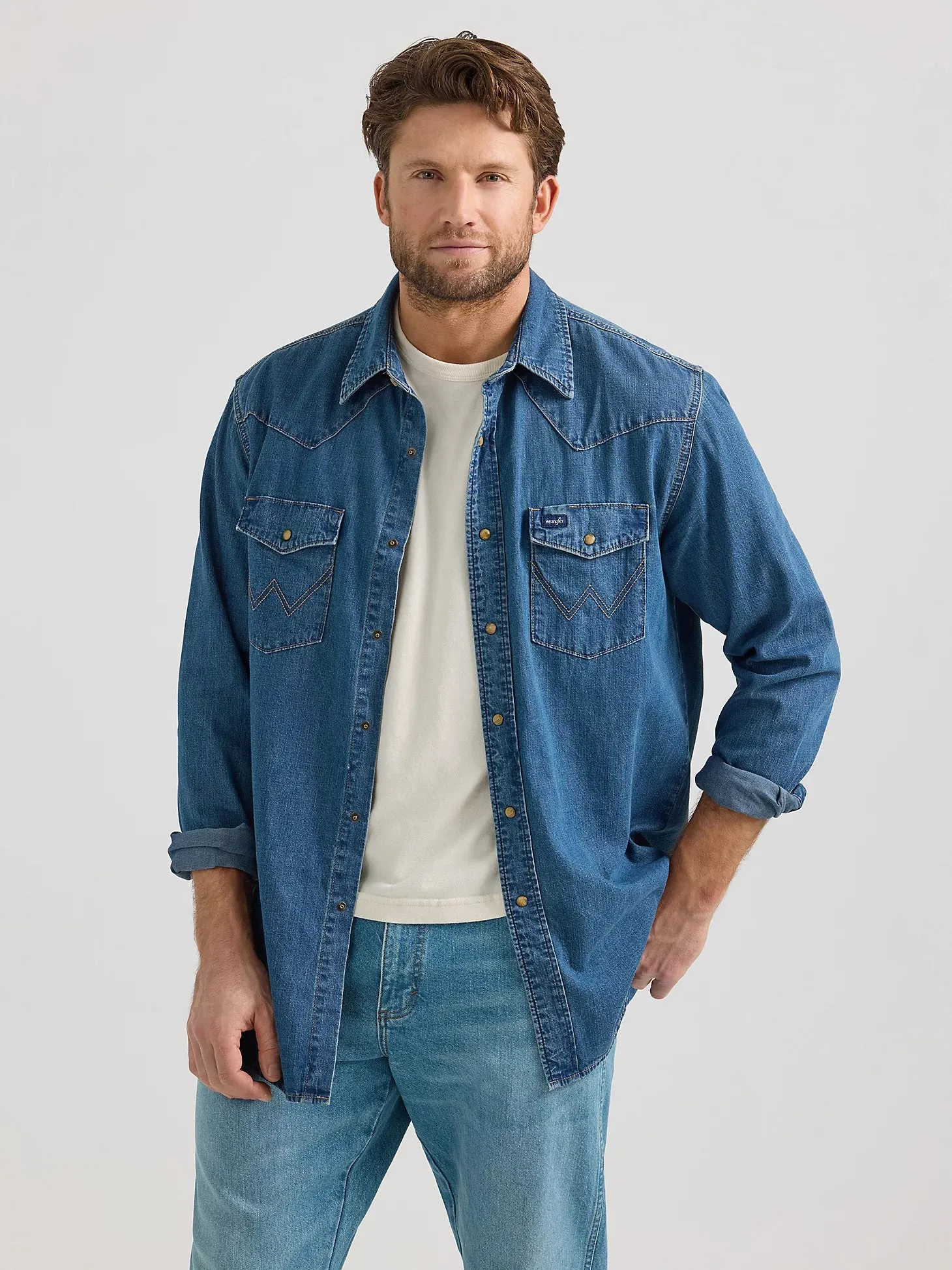 Geometric Print Wrangler Men's L/S Classic Denim Western Snap Shirt in Mid Wash (Tall Sizes Available)