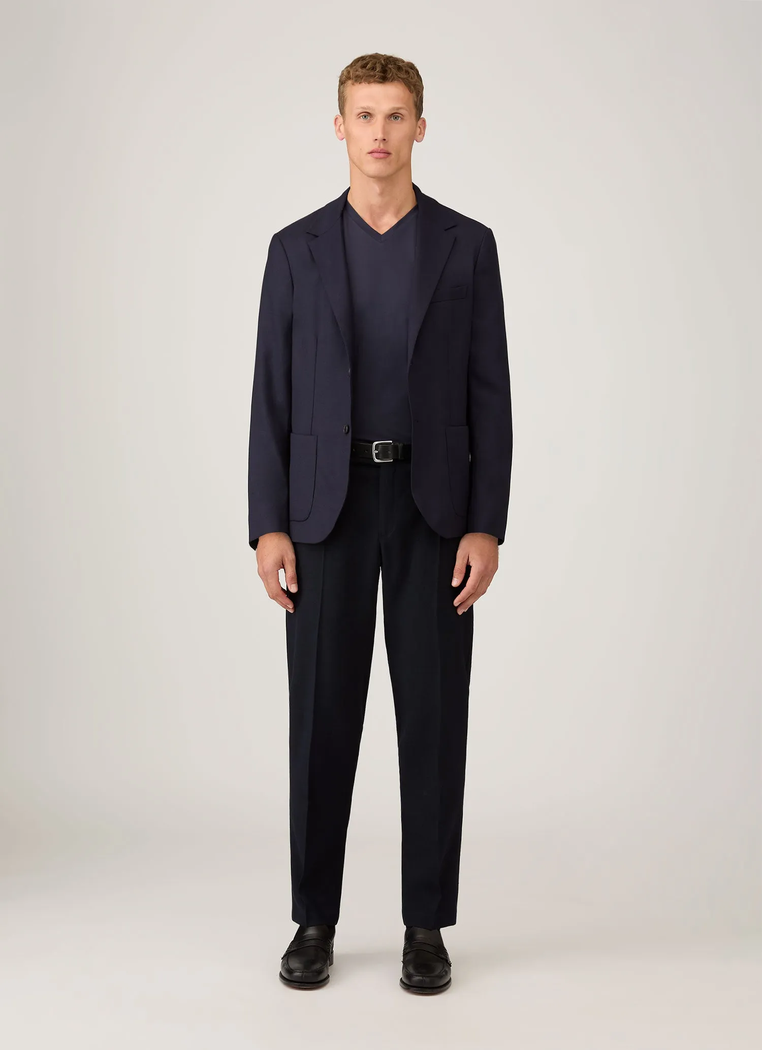 Perfect for Workouts Men's Riviera V-neck T-shirt in Navy