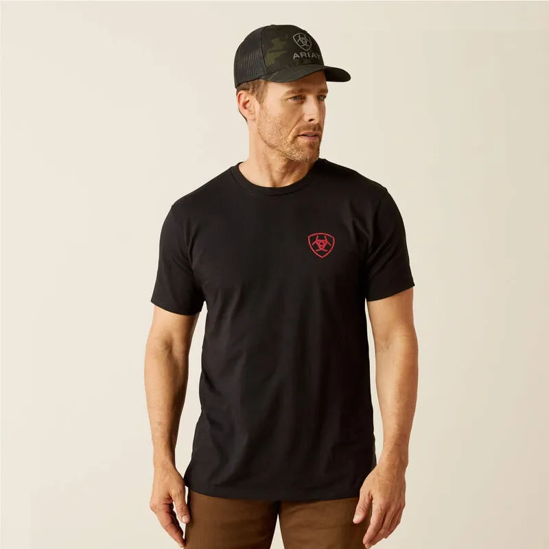 Sporty Vibe Chill Comfort Look Ariat Men's Farm Raised Graphic T-Shirt in Black