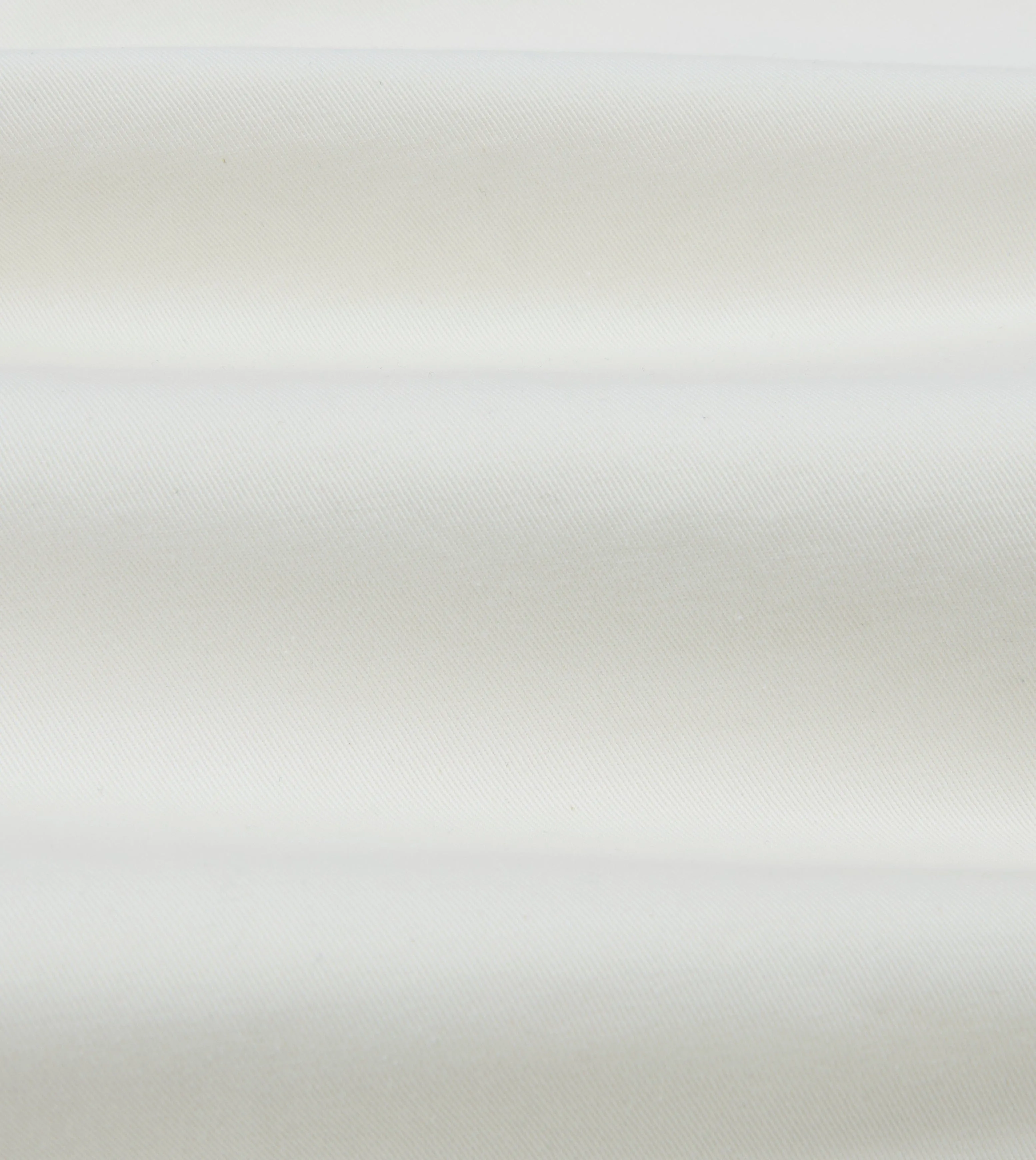 Sporty Vibe Washed Ecru Cotton Twill Single-Pleat Shorts