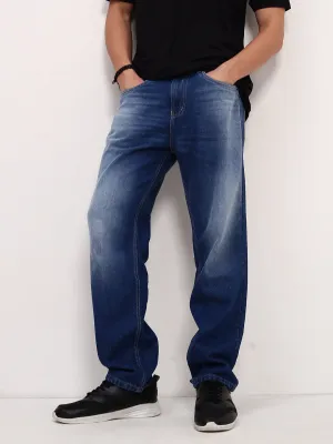 Cool And Simple Fashion Piece Men's Blue Solid Straight Fit Low-Rise Jeans