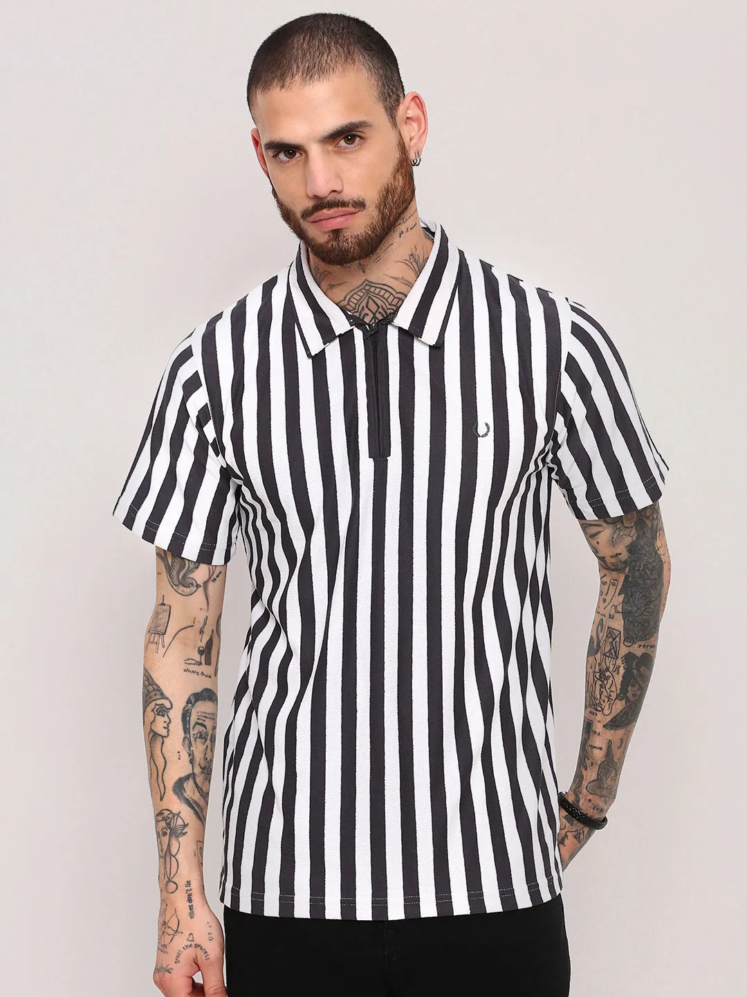 Men's Grey Striped T-Shirt Trendy Outerwear Beauty Glow