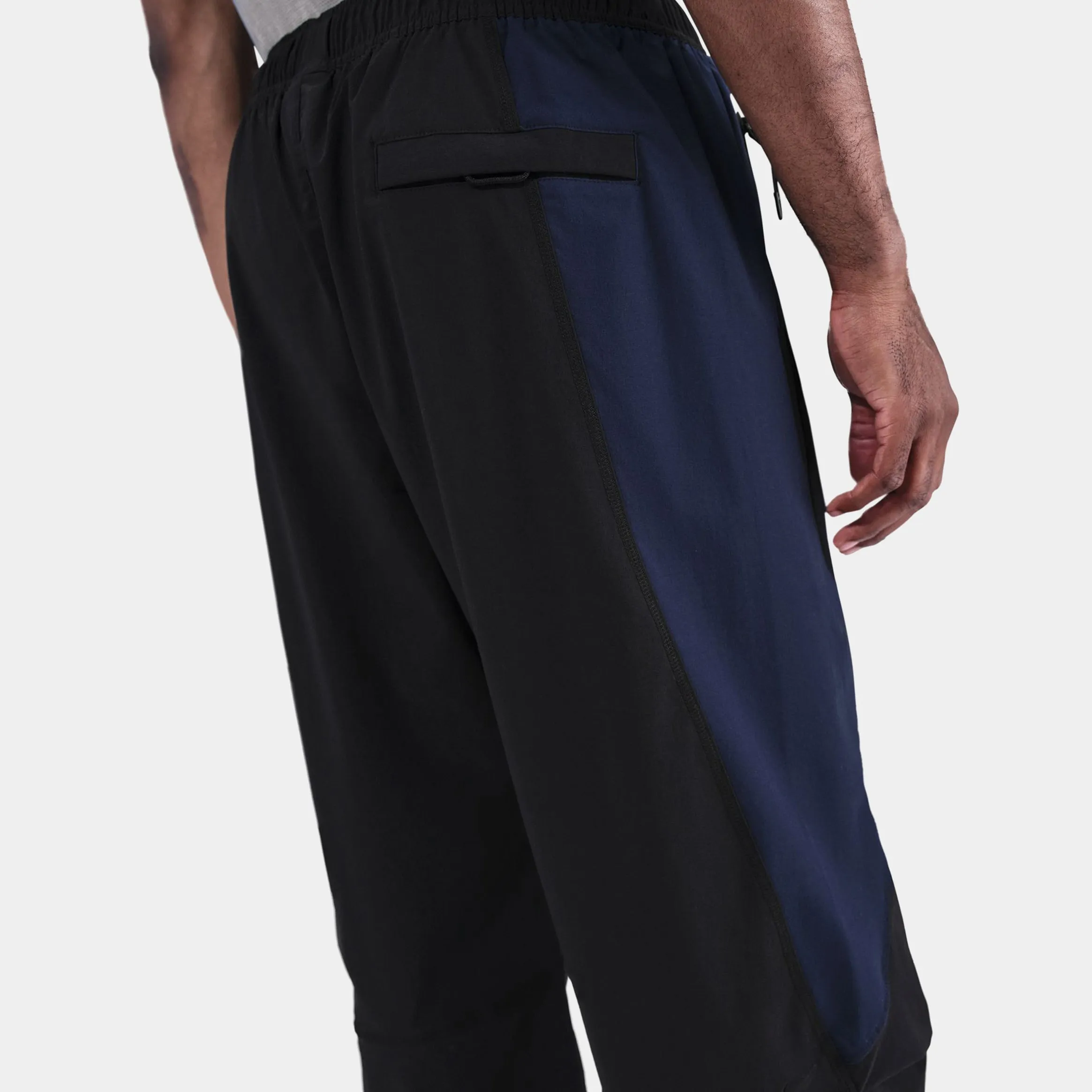 Minimal Waistband Tech Dri Fit Woven Oversized Mens Pants (Cave Stone/Cool Grey/Black)