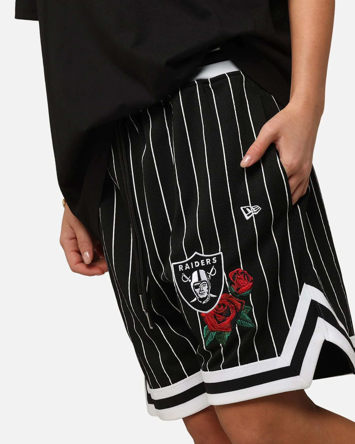 New Era Las Vegas Raiders Rose Mesh Shorts Black Stay Flexible