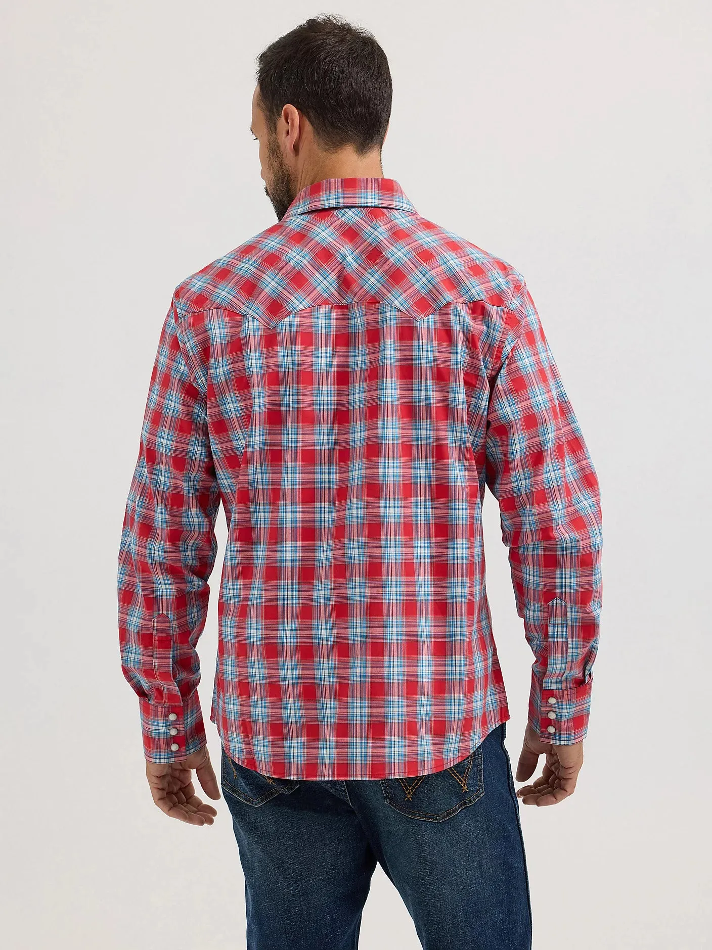 Playful Design Relax Fit Design Wrangler Retro Men's L/S Sawtooth Pocket Plaid Western Snap Shirt in Cherry Red (Available in Tall Sizes)