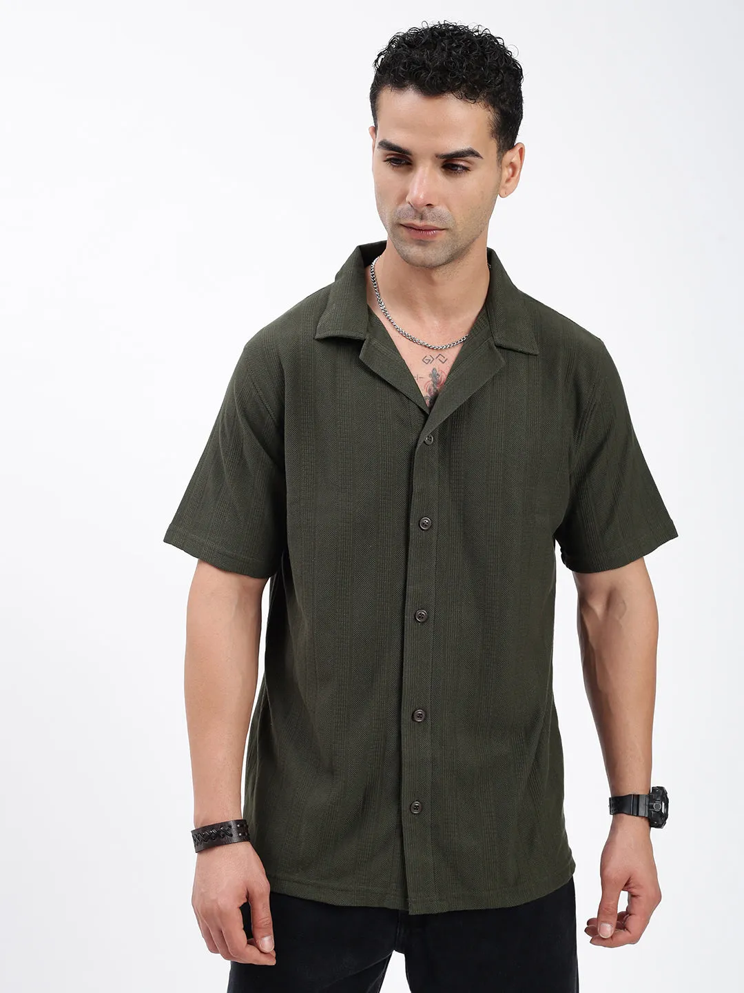 City Beat Men's Solid Green Relaxed Fit Shirt