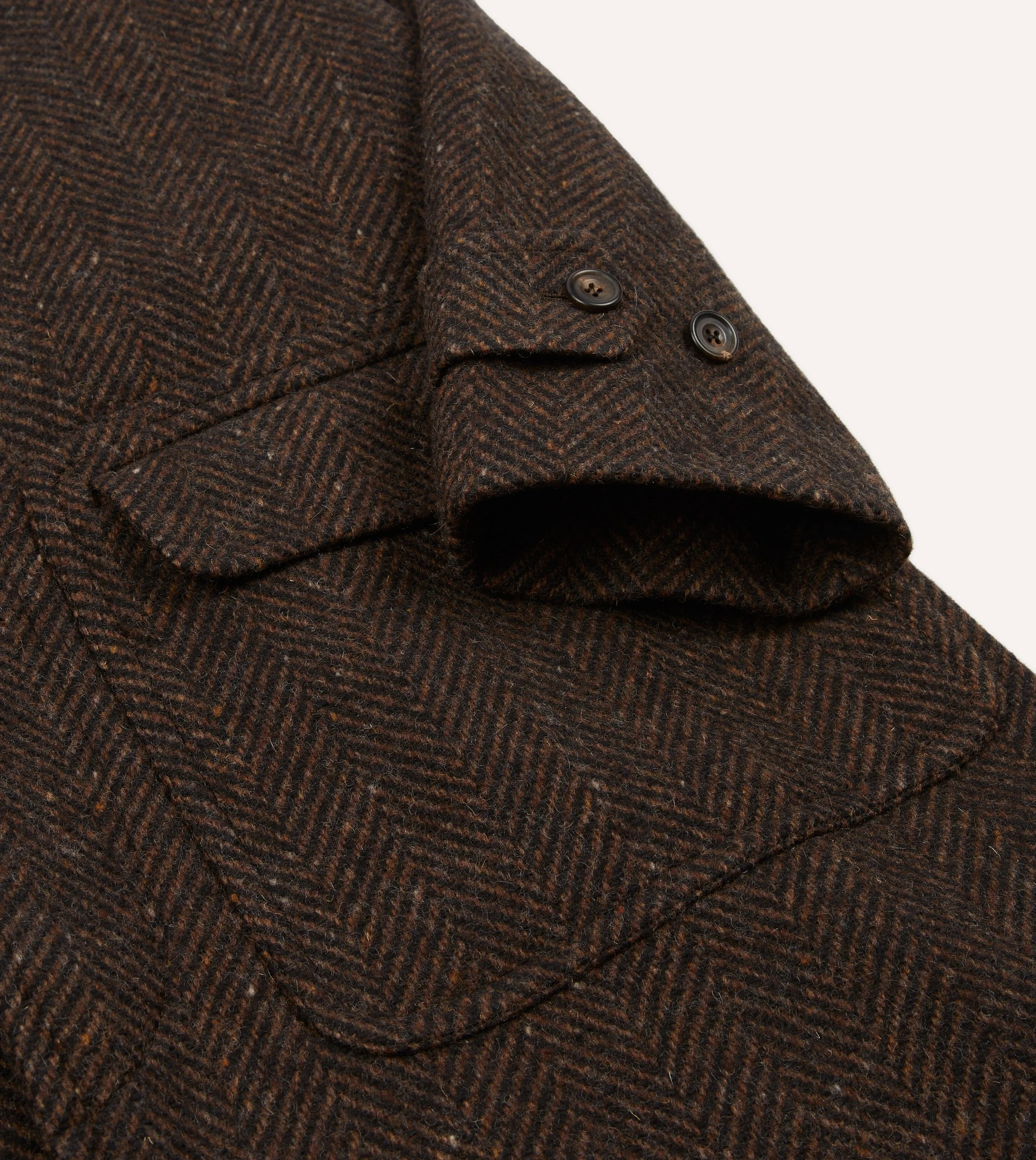 Compact Fit Look Cold Outfit Brown Herringbone Wool Raglan Coat