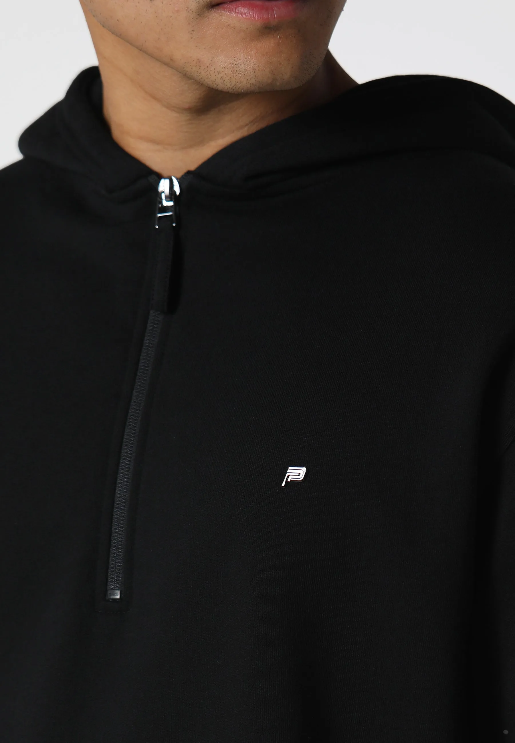 Chill Outfit Krobo Black Hoodie