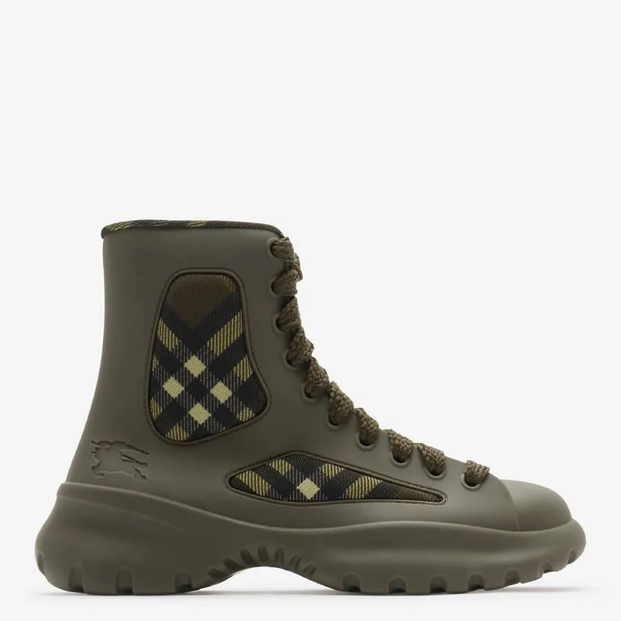 Burberry Boulder Rubber Boulder Ankle Boots Flex Comfort