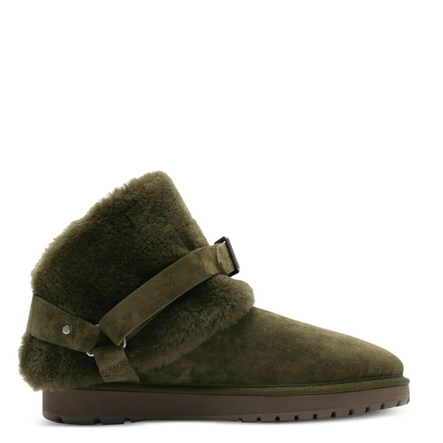 Perfect Match British Edge Burberry Buckled Shearling Chubby Ankle Boots