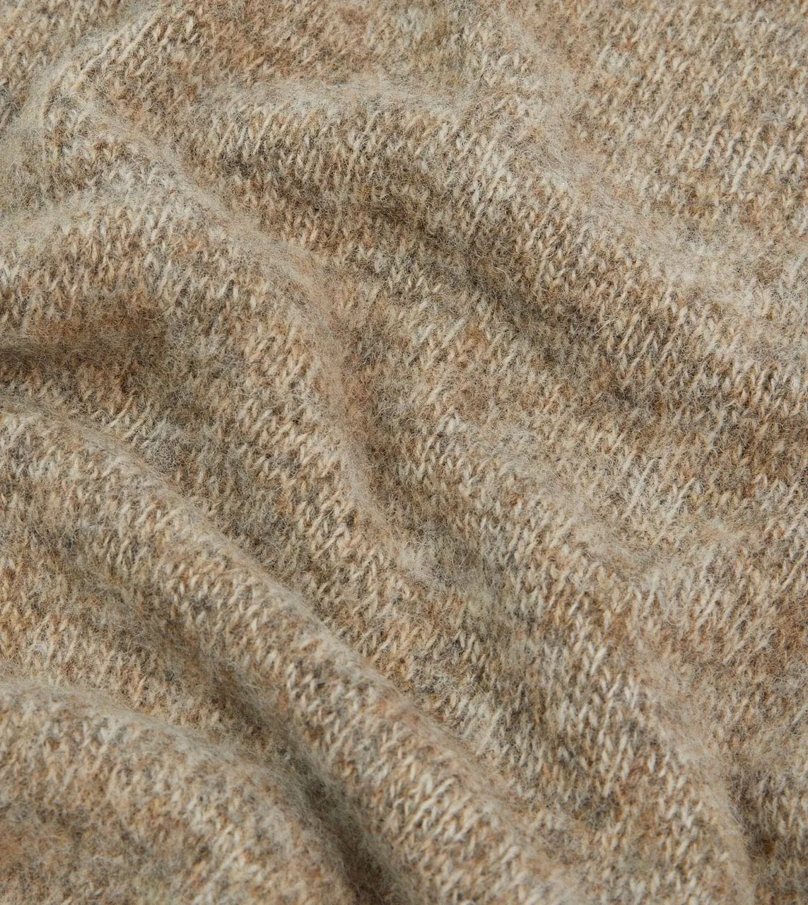 Flexible Edging Seamless Stitch Construction Camel Brushed Shetland Crew Neck Jumper