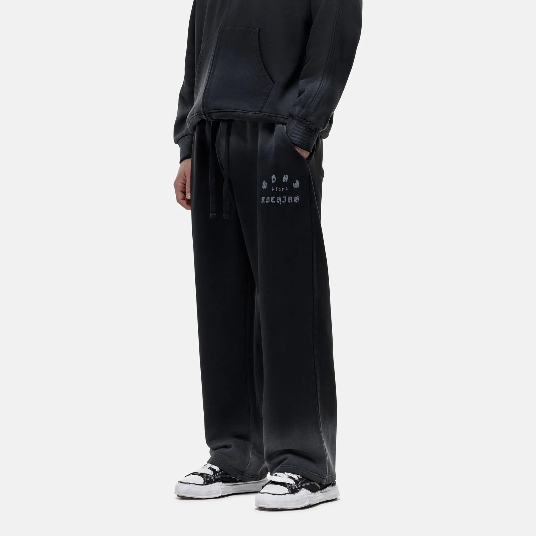 California Washed Black Sweatpants AntiSlipGrip Sleek lines