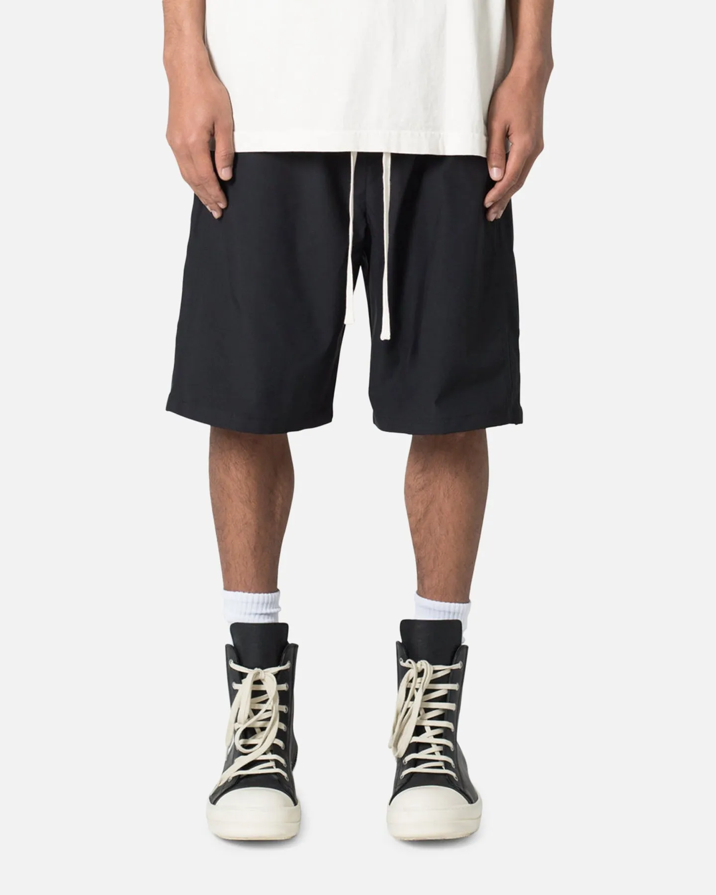 MNML Side Snap Nylon Shorts Black Flexible Comfort Layering Piece