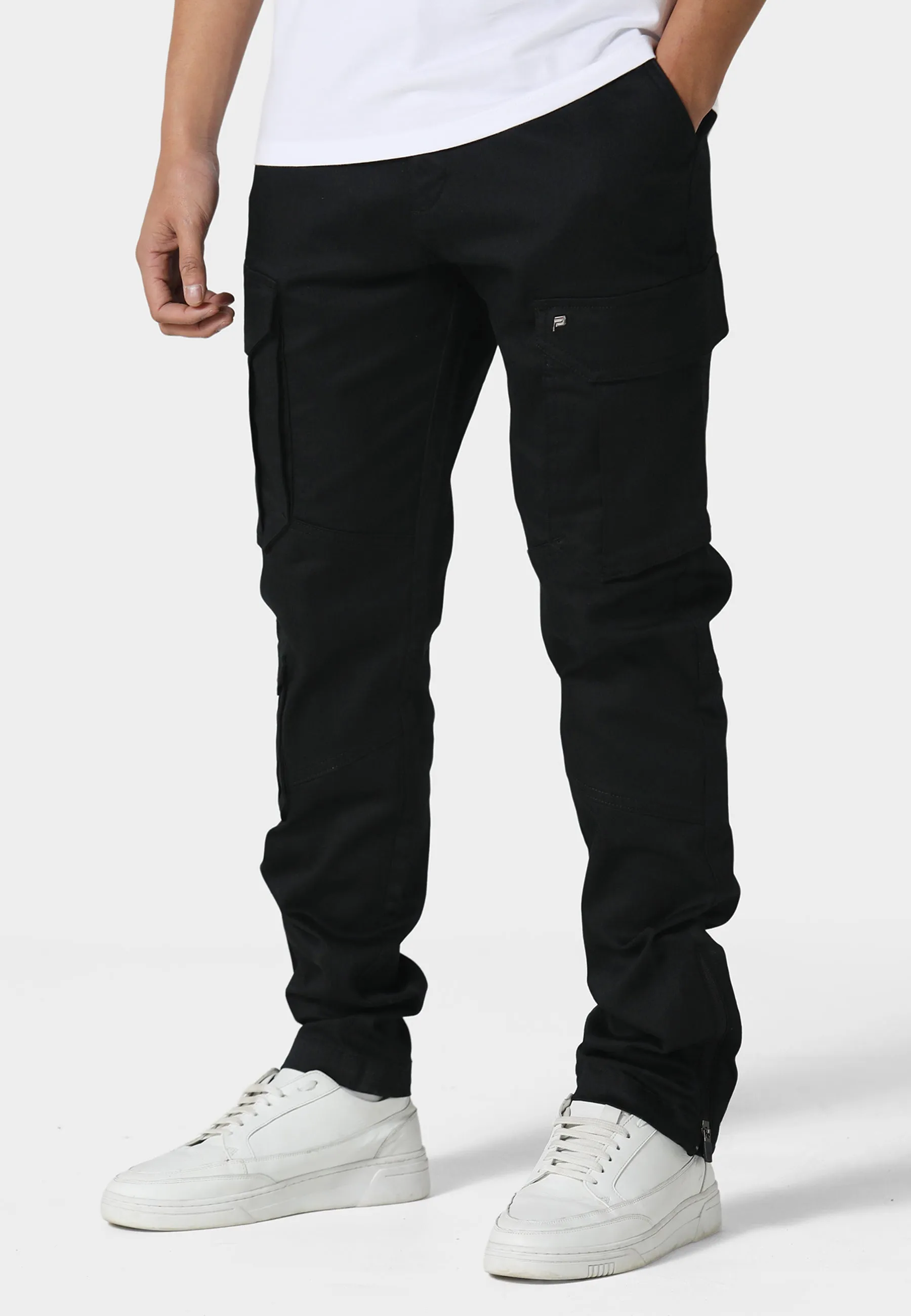 Fashionable Cut Carico Black Cargo Pants