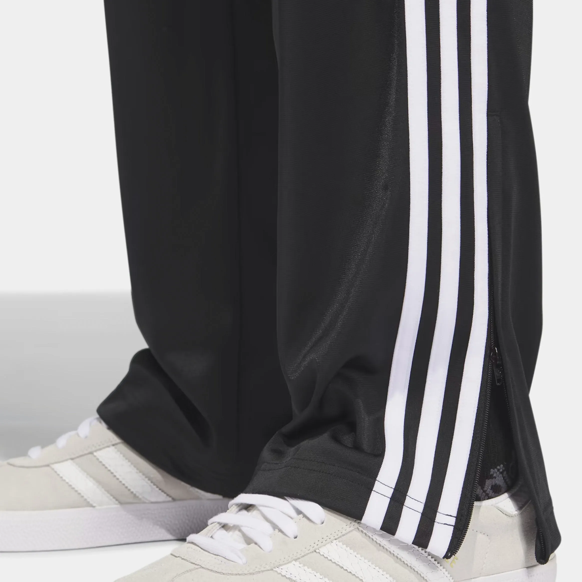 Adicolor Classics Firebird Track Mens Pants (Black/White) Shape Retention