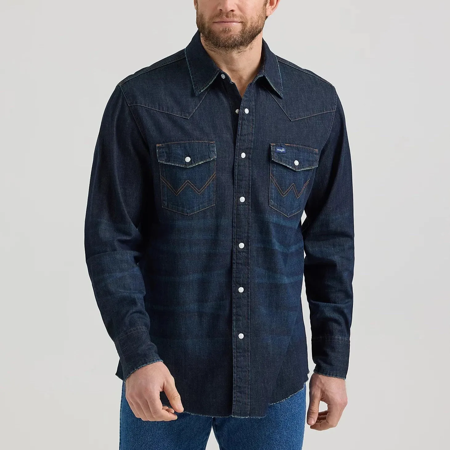 Wrangler Men's L/S Vintage Inspired Denim Western Snap Work Shirt in Dark Wash Breathable Comfort Fit