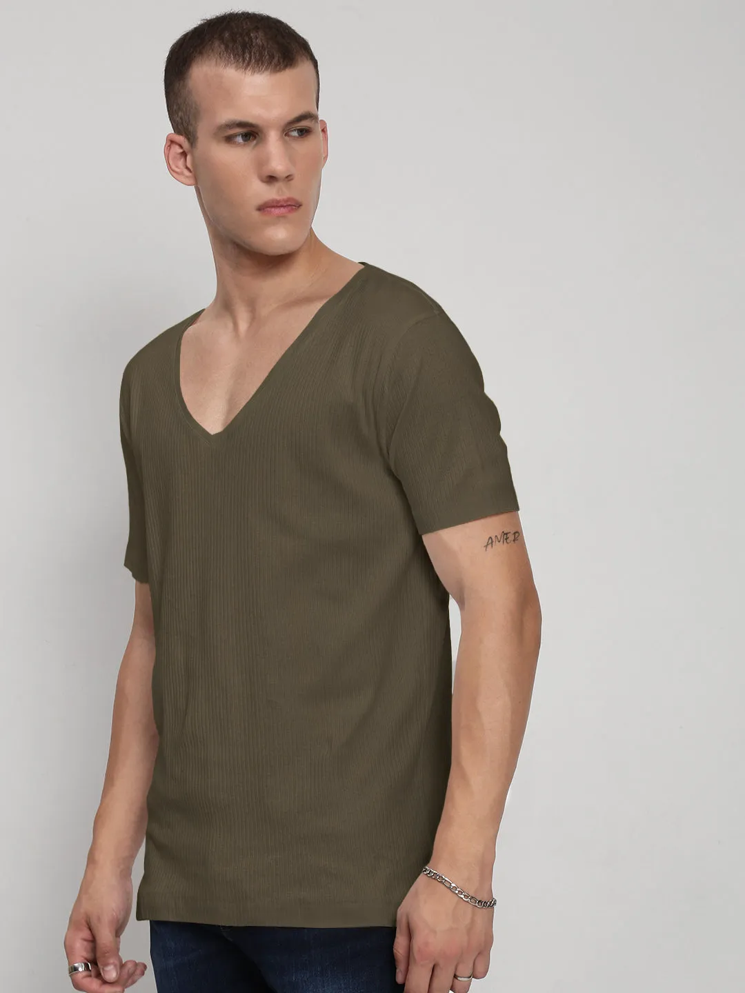 Men's Olive V-Neck Regular Fit T-Shirt Elegant Glow