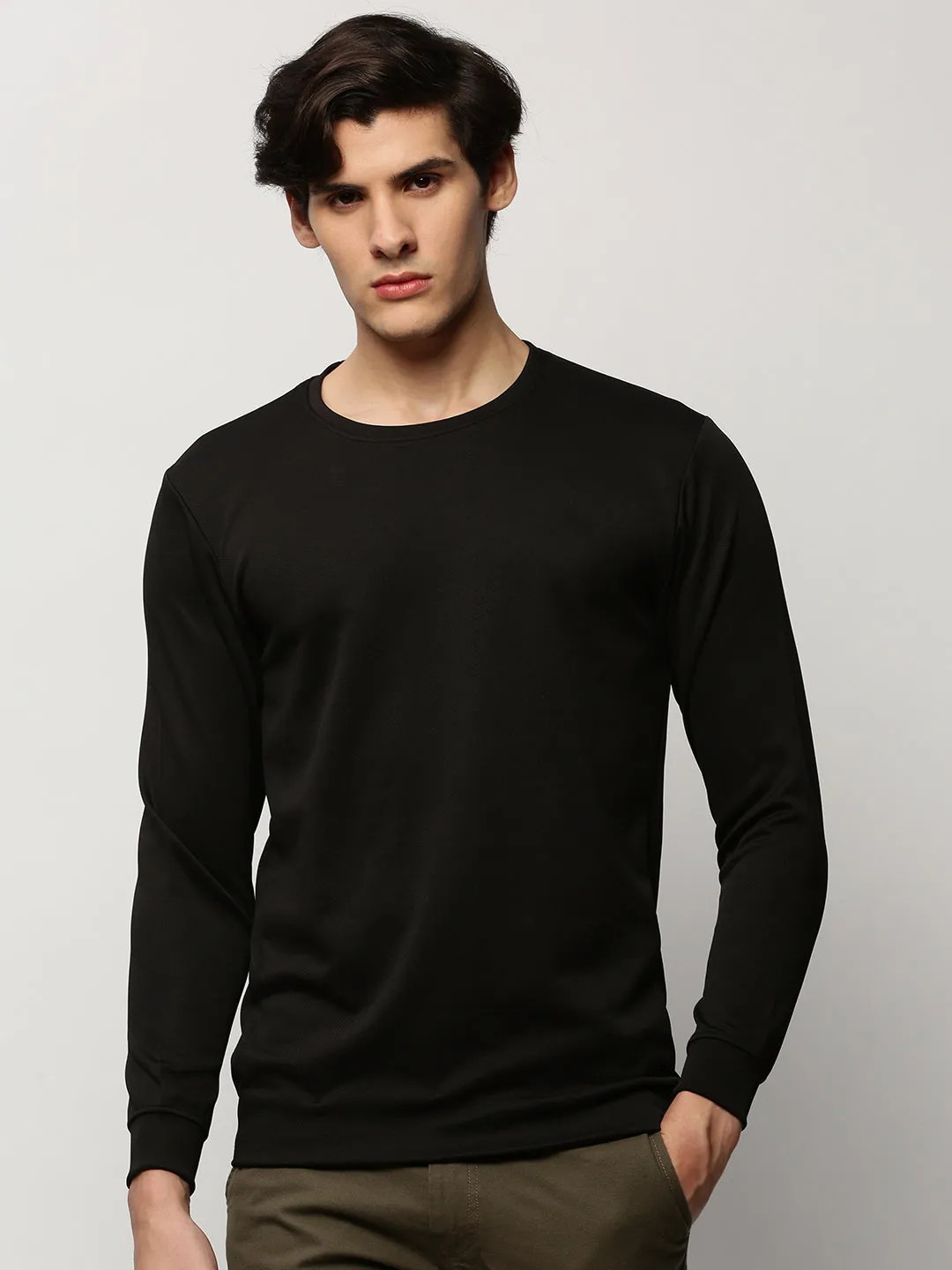 product cycling suitable endurance product luxury factor Men's Black Round Neck Cotton Sweatshirt
