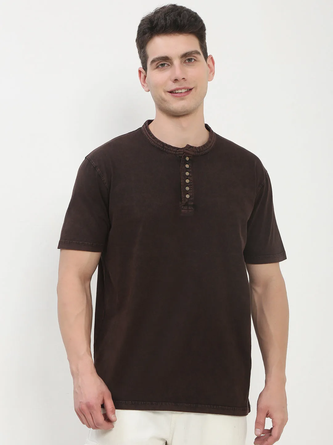 Men's Brown Solid Henley Collar T-Shirt Beach Cover Essential Clothing