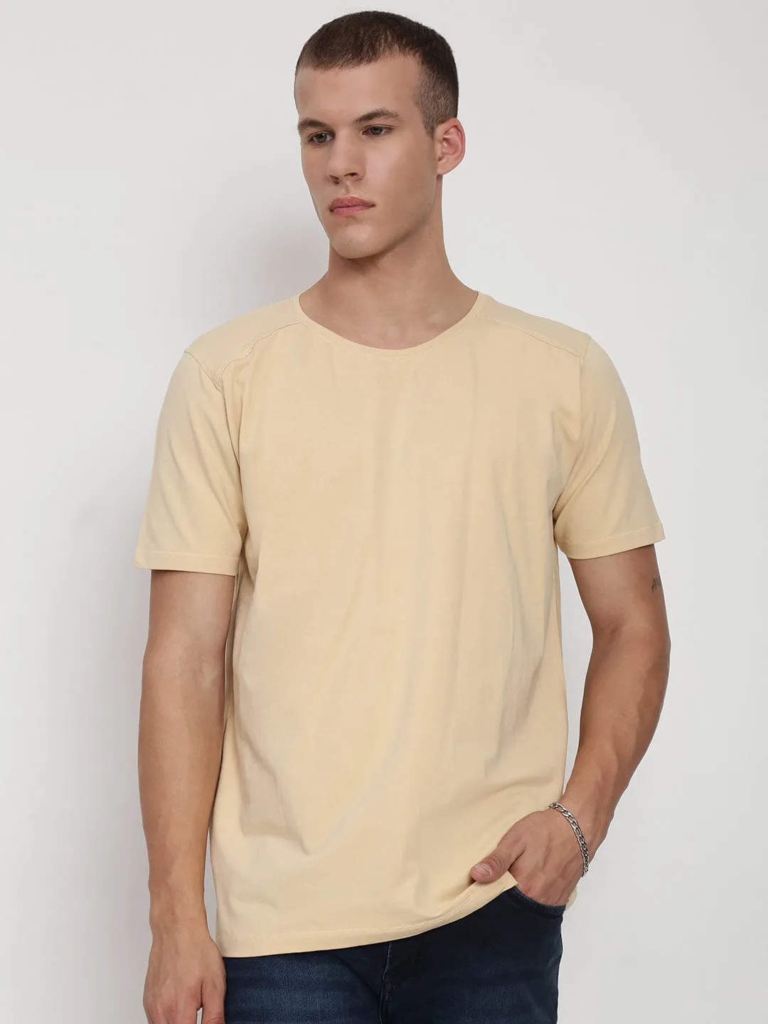 Men's Cream Round Neck Regular Fit T-Shirt Tech Edge