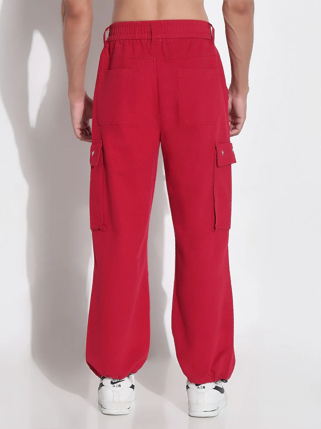 Essential Piece Durable Build Men's Red Baggy Cargos Jeans