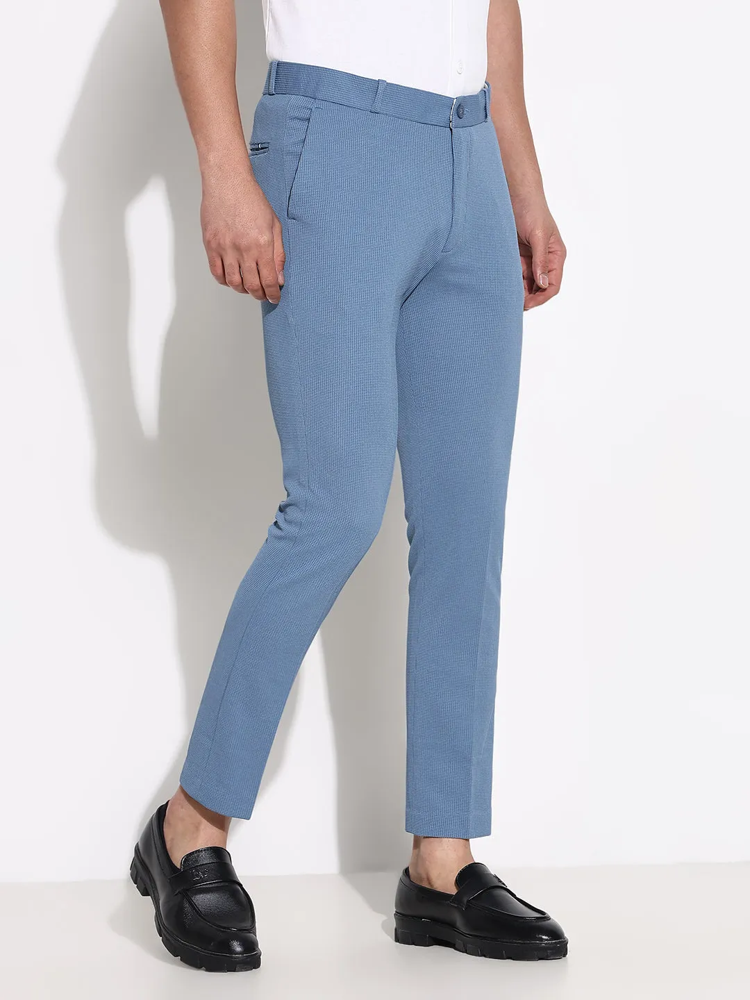 Lightweight Feel Men's Blue Solid Slim Fit Formal Trousers