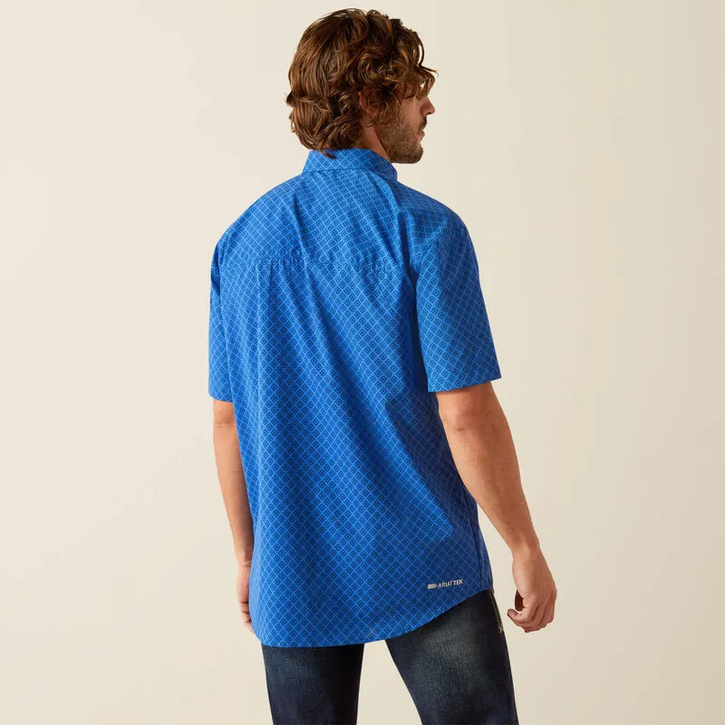 Ariat Men's S/S 360 Airflow Classic Fit Western Button Down Shirt in Blue Medallion Bohemian freedom GentleWashResistance