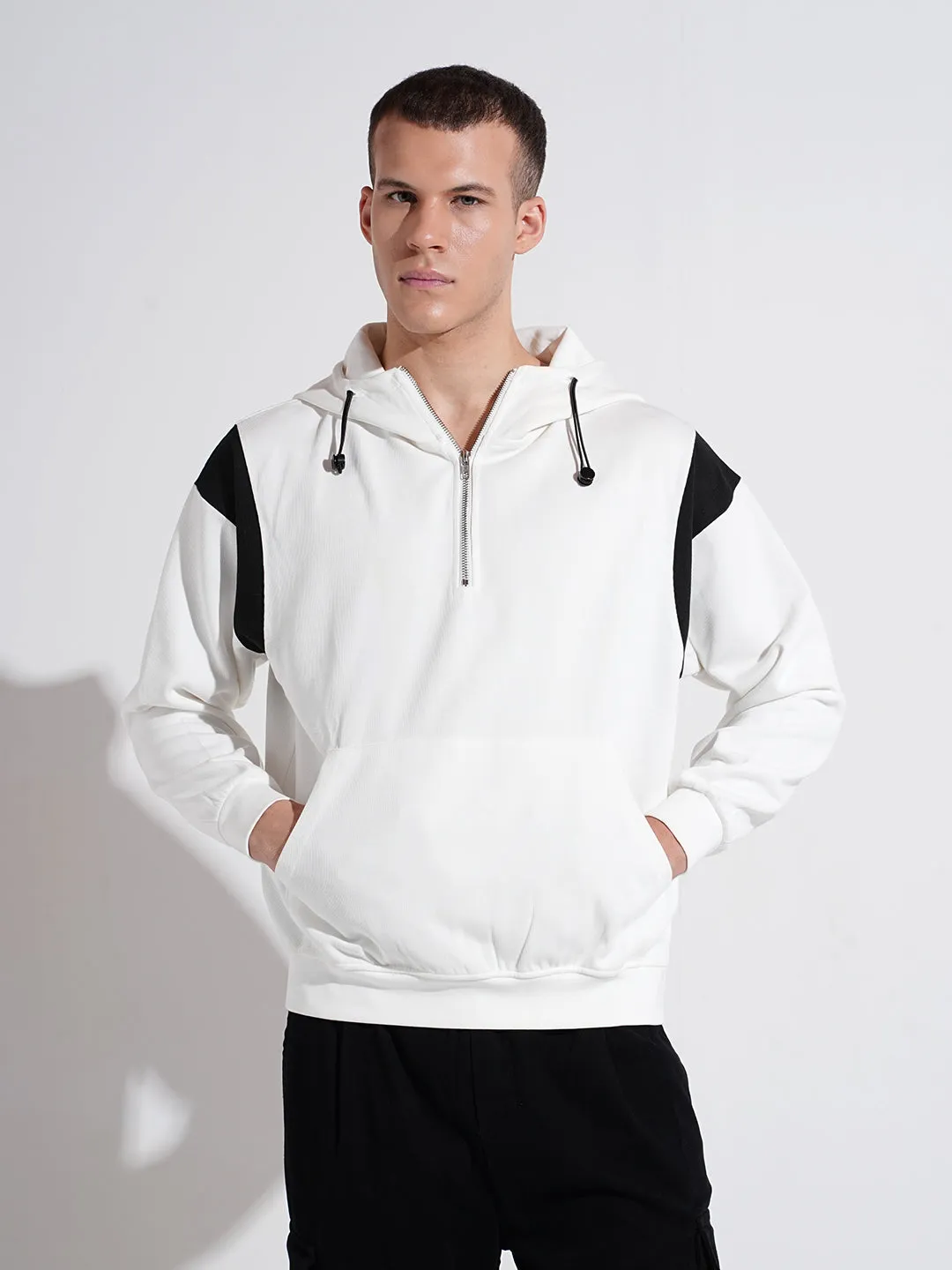 Men's Colourblocked White Ribbed Regular Fit Hoodie with Zip product thermal lining insulation