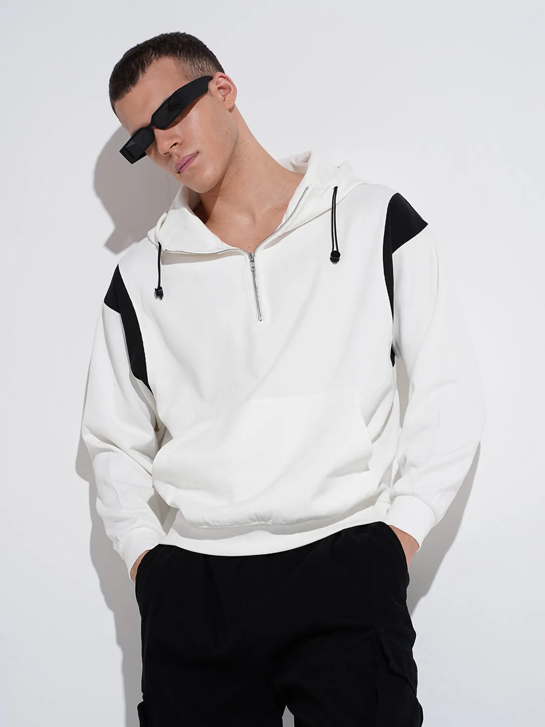absorbent great for presents Men's Colourblocked White Ribbed Regular Fit Hoodie with Zip