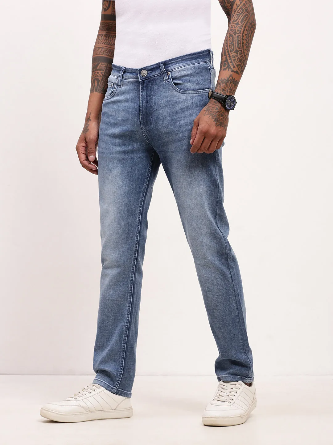 Men's Blue Solid Straight Fit Low-rise Heavy Fade Jeans Universal Look