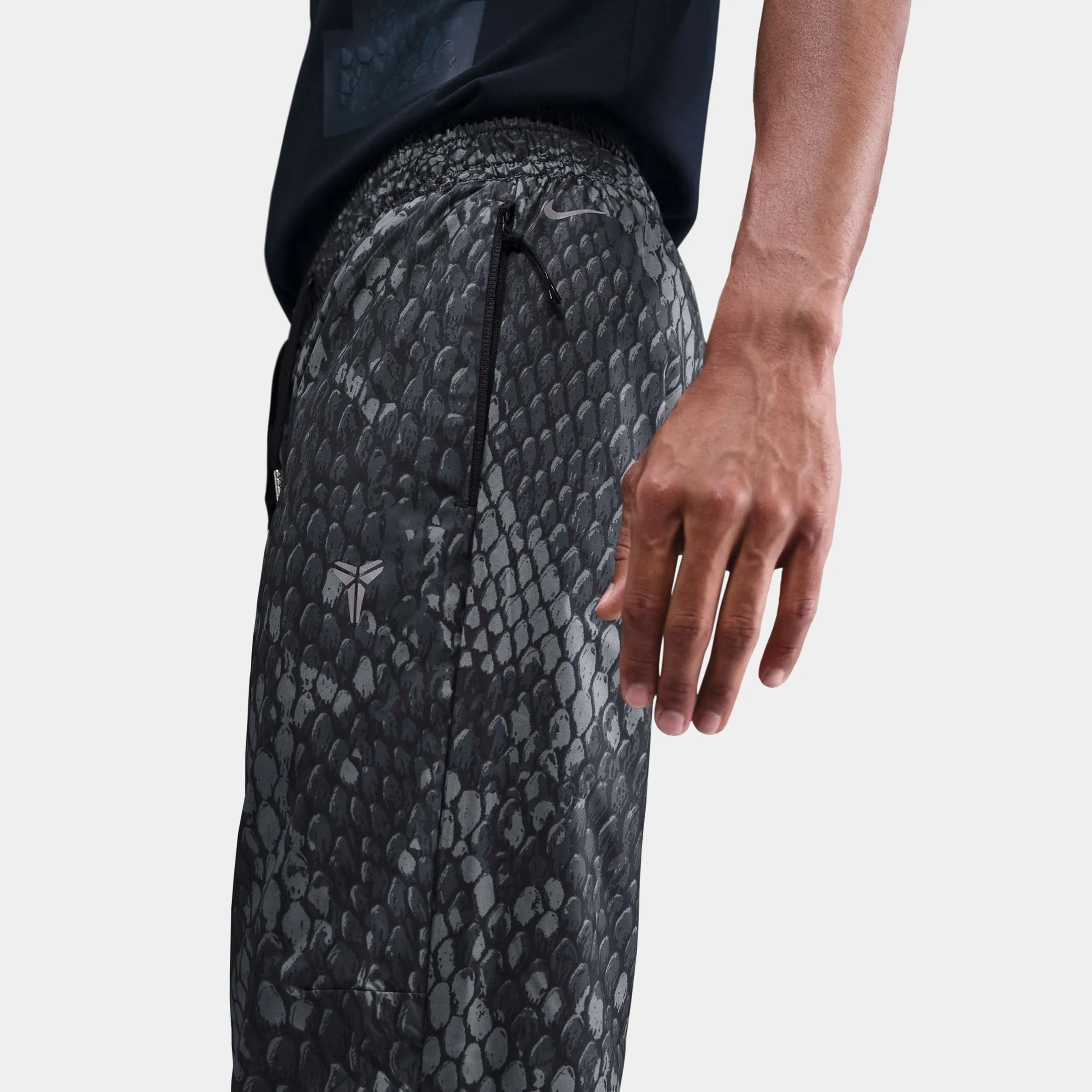 Kobe Bryant Lightweight Woven Trousers Mens Pants (Black/Silver) Embroidered Detail