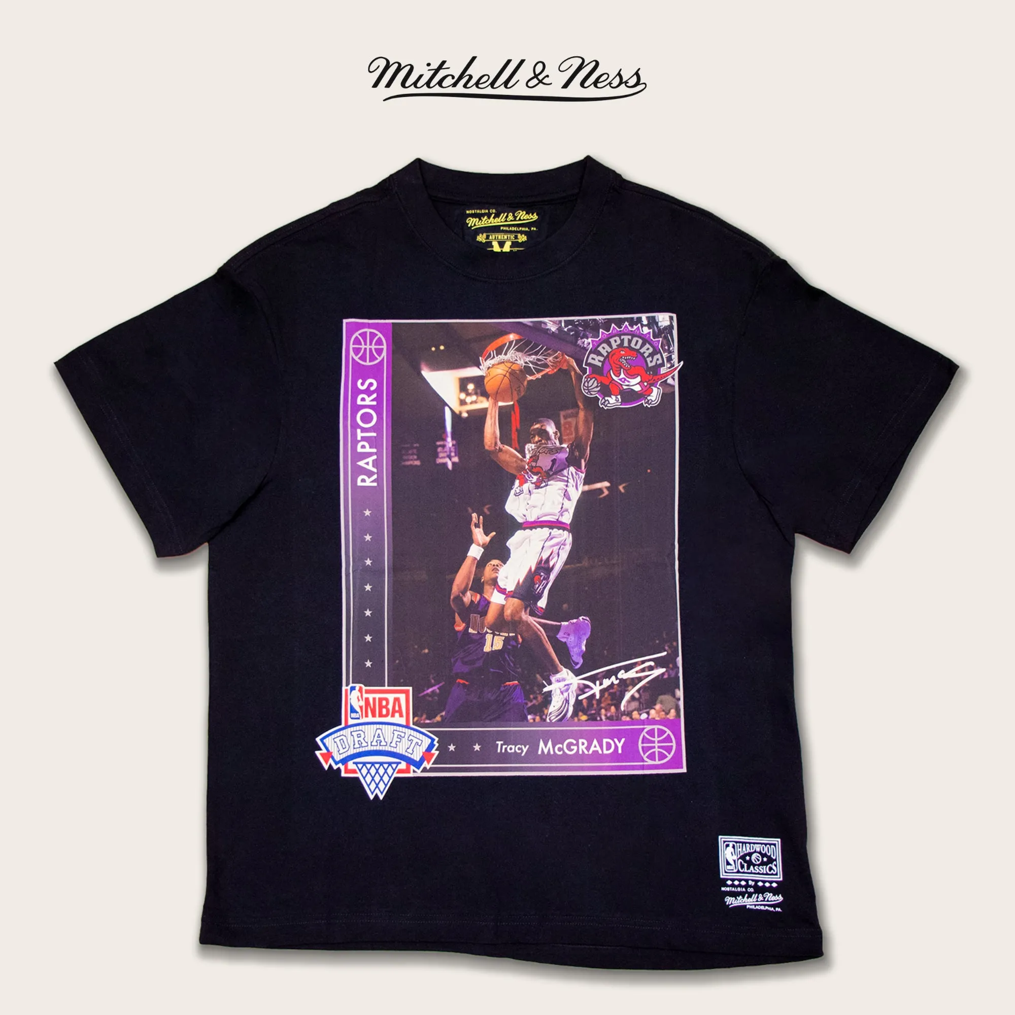 Mitchell & Ness Toronto Raptors Tracy McGrady Rookie Season T-Shirt Quick Motion