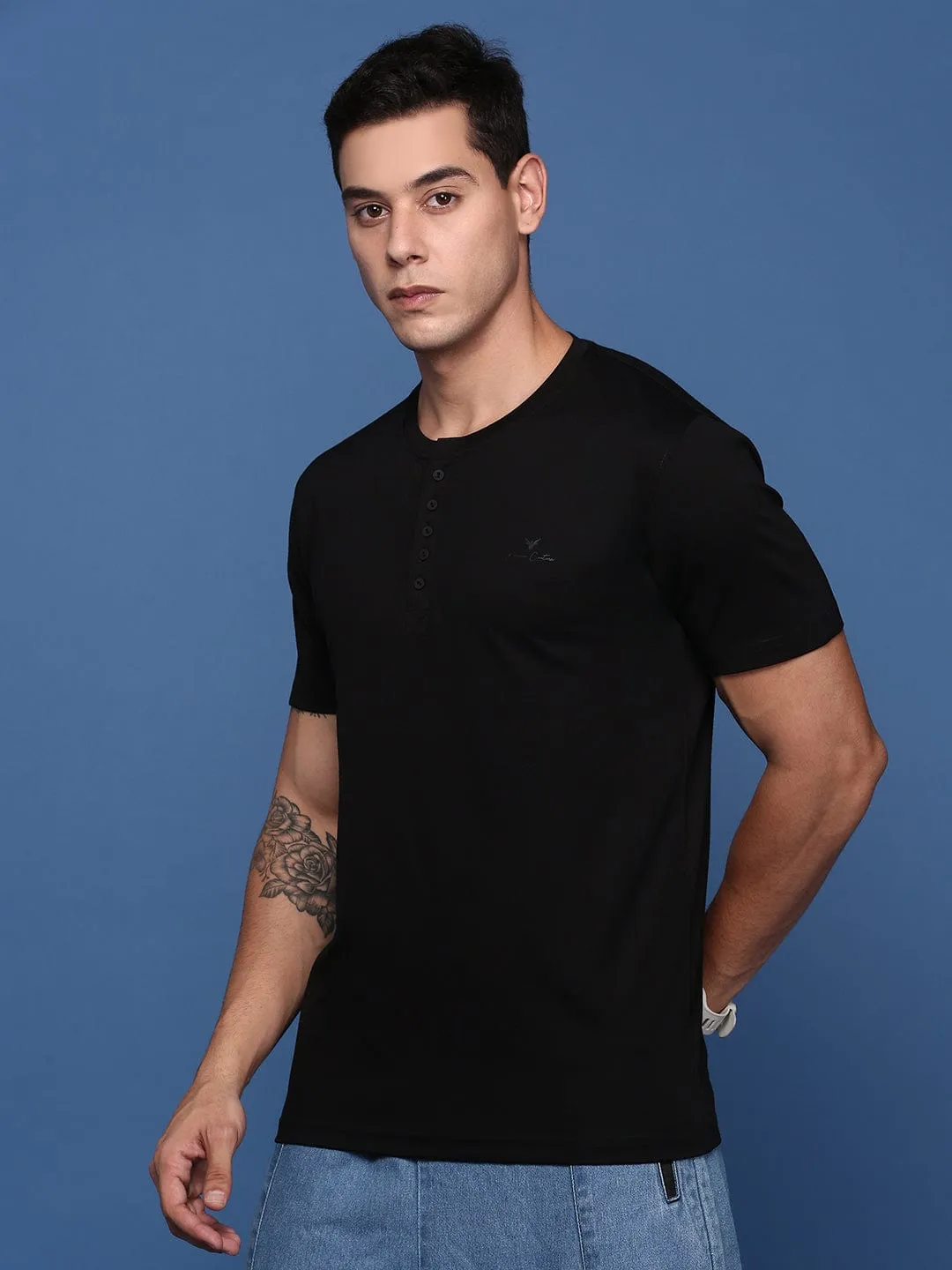 Men's Black Henley Neck Cotton Solid Slim Fit T-Shirt Anti-static Comfort Layering