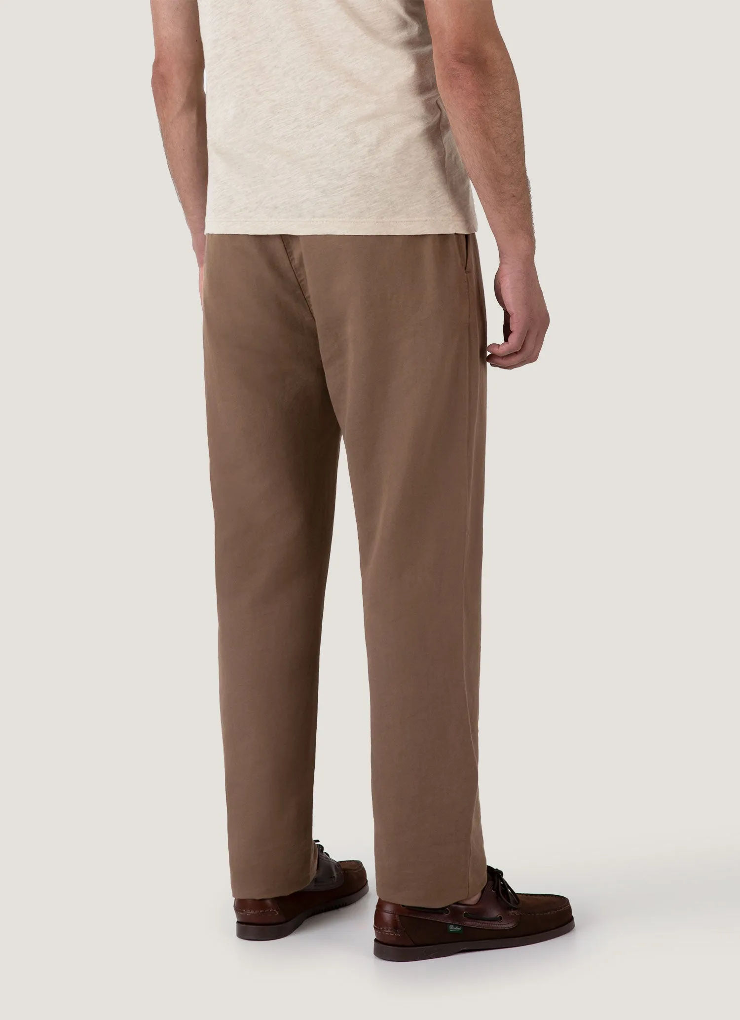 Tapered ankle Air Flow Men's Cotton Linen Drawstring Trouser in Dark Tan