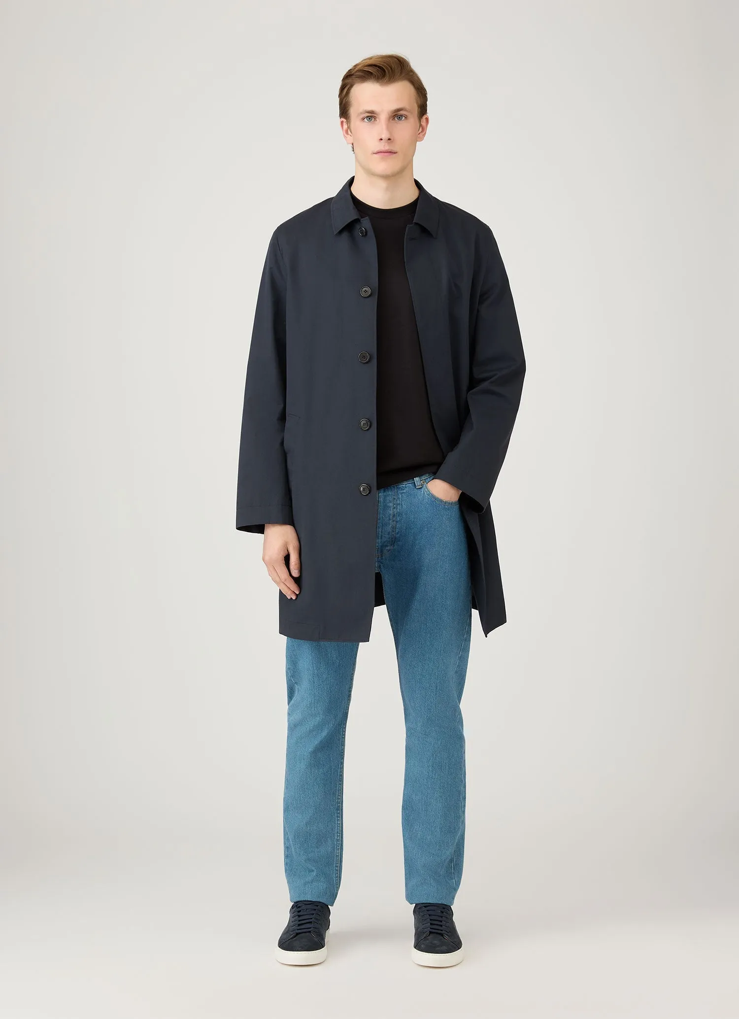 Moisture Lock Technology Sporty Look Men's Slim Fit Jeans in Mid Wash Denim