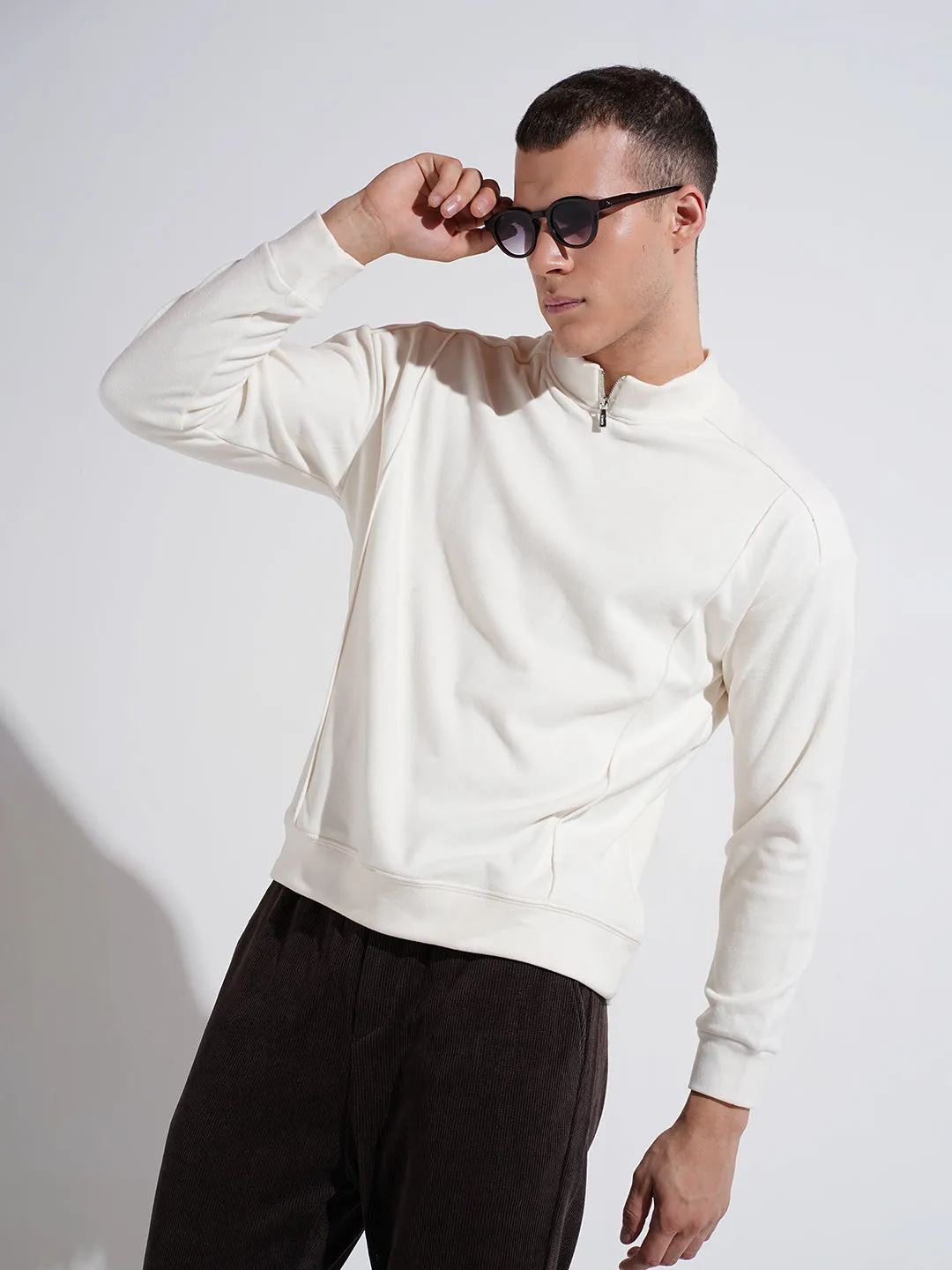 Men's Off White Mock Collar Regular Fit Sweatshirt Cloud Core