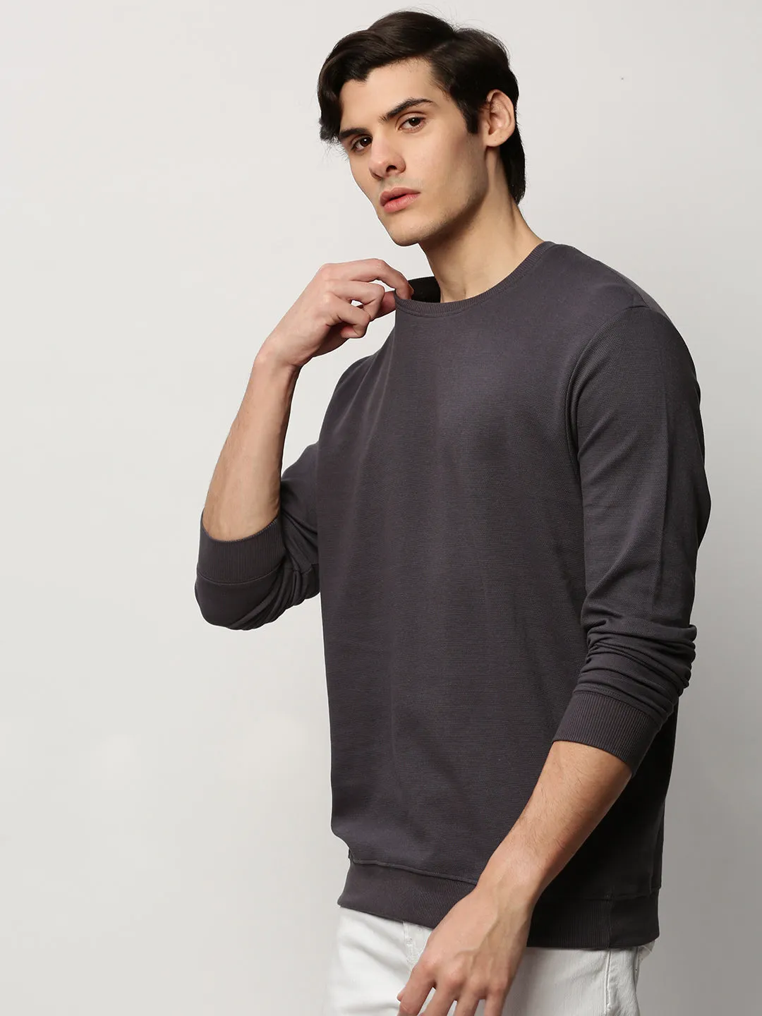 Men's Grey Round Neck Long Sleeves Cotton Pullover Relaxed Wear