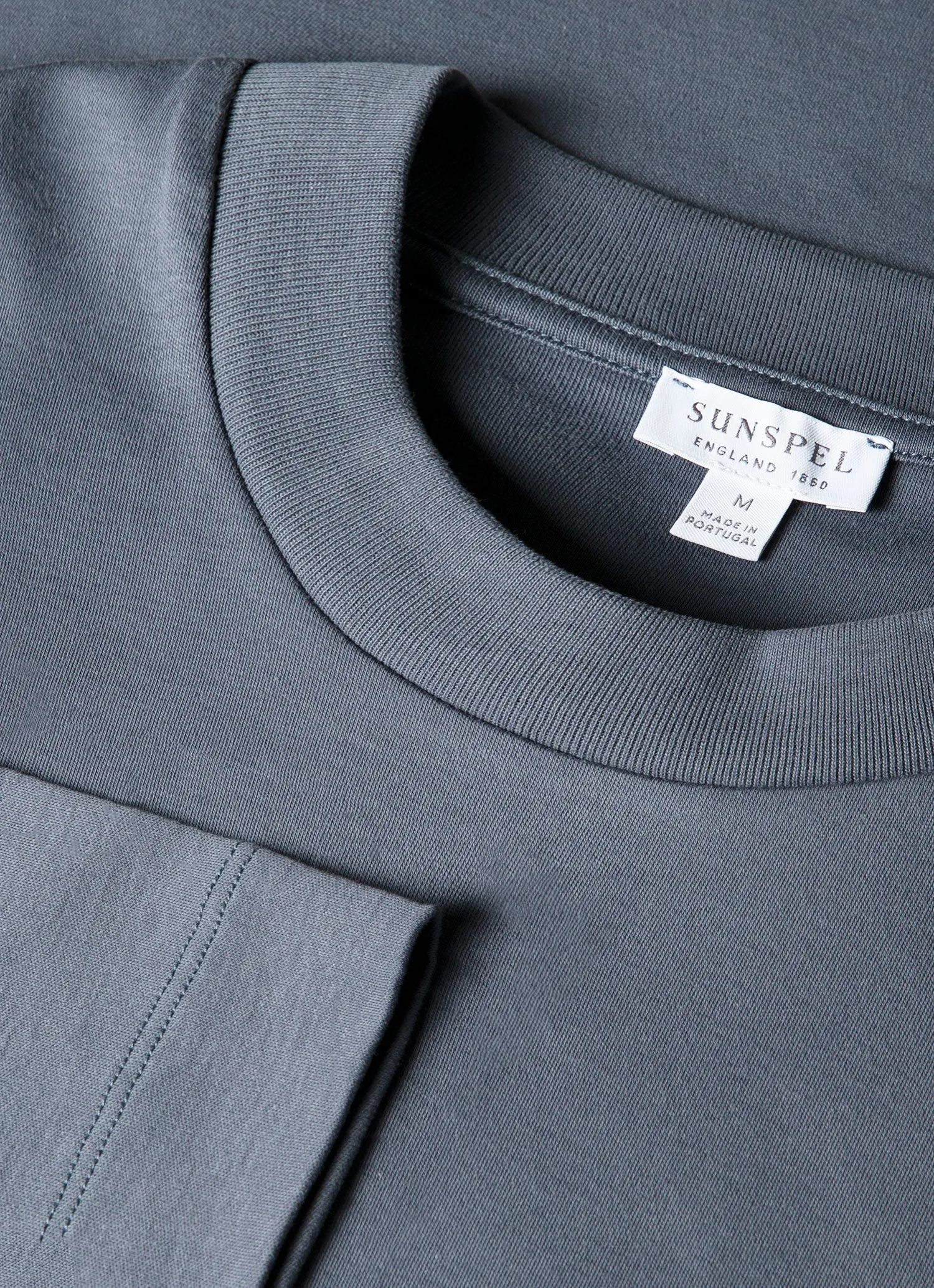 Men's Long Sleeve Heavyweight T-shirt in Slate Blue Preppy