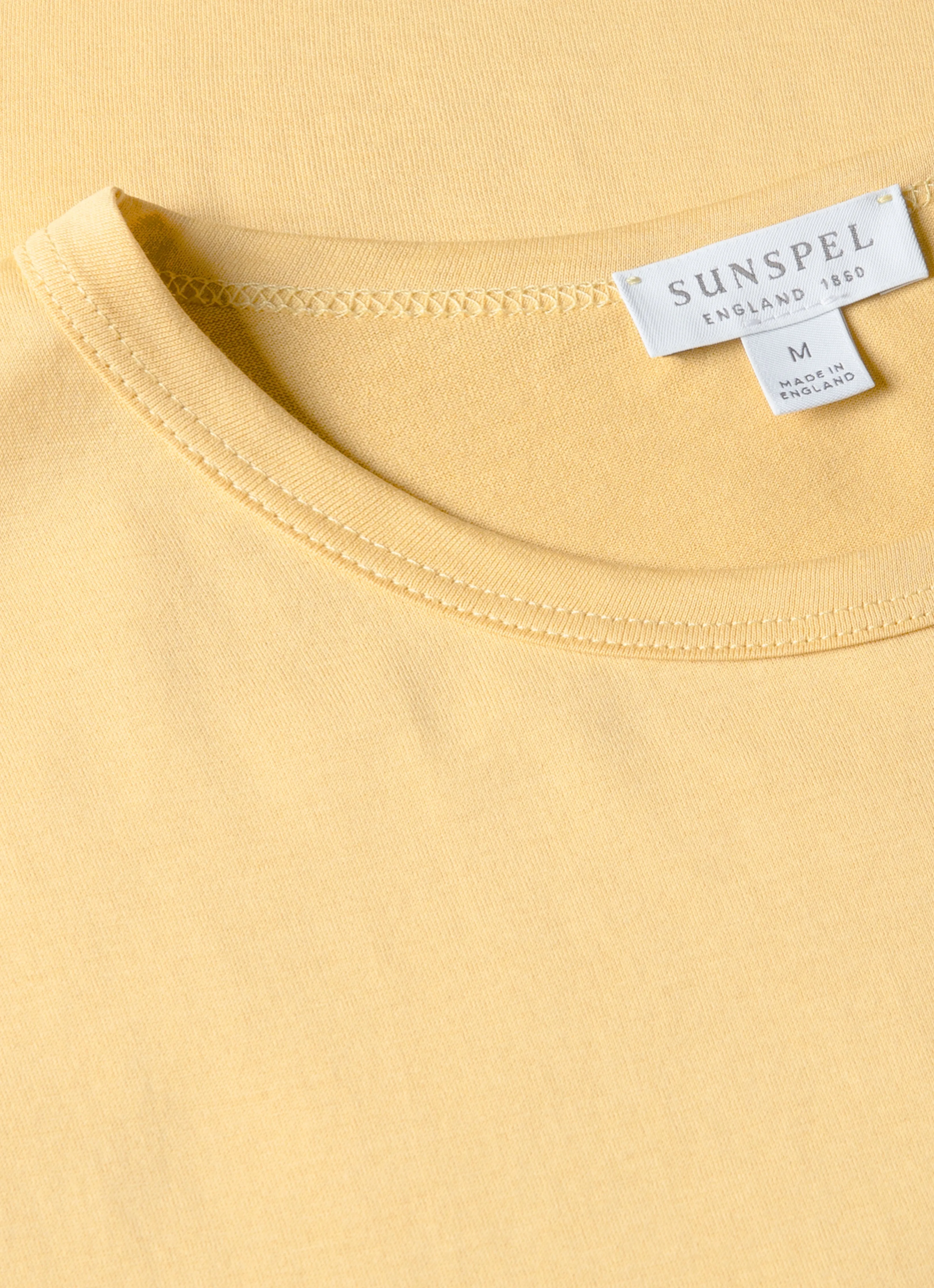Outdoor Essentials Men's Classic T-shirt in Dusty Yellow